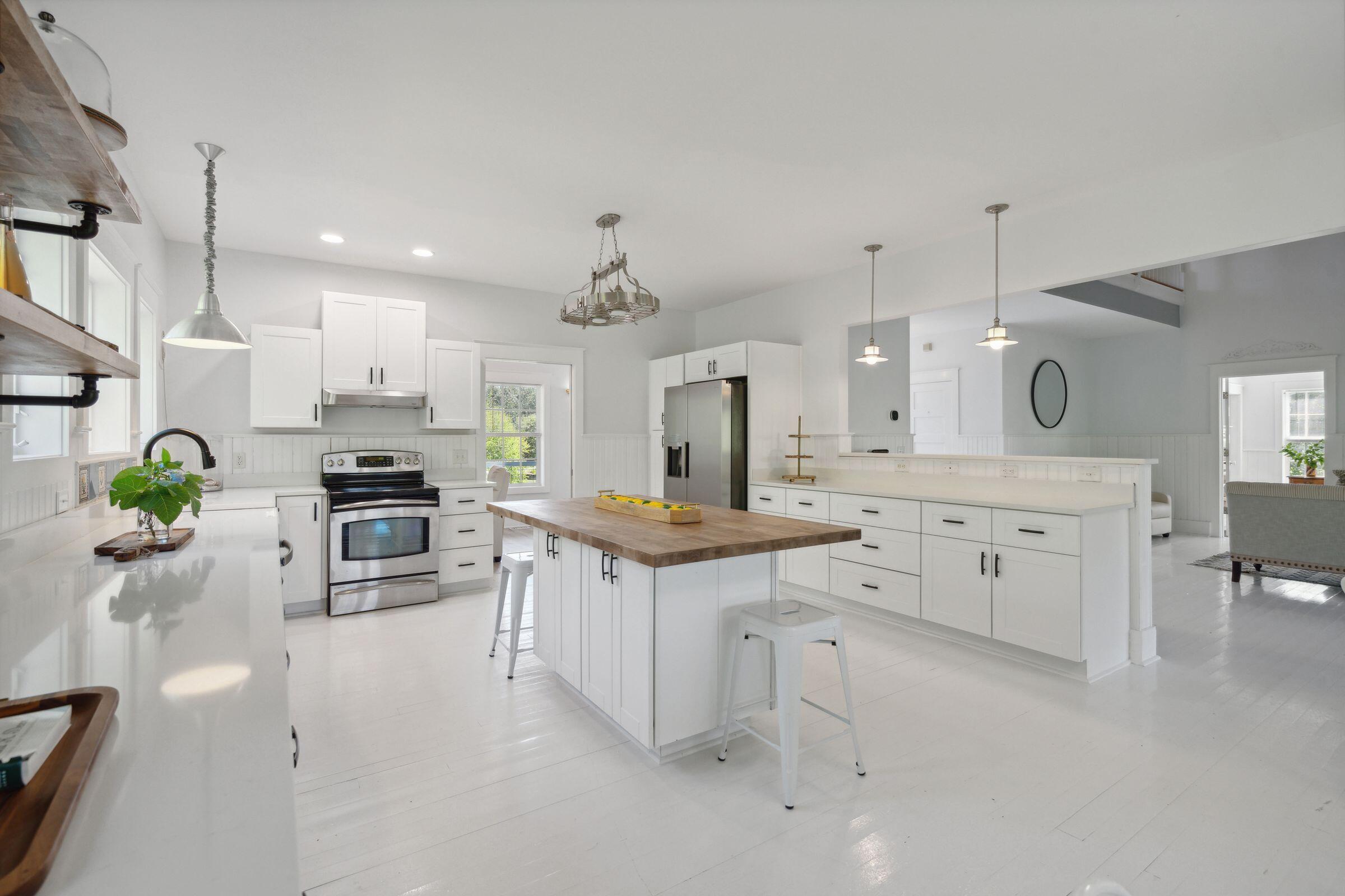 269 Belladonna Court