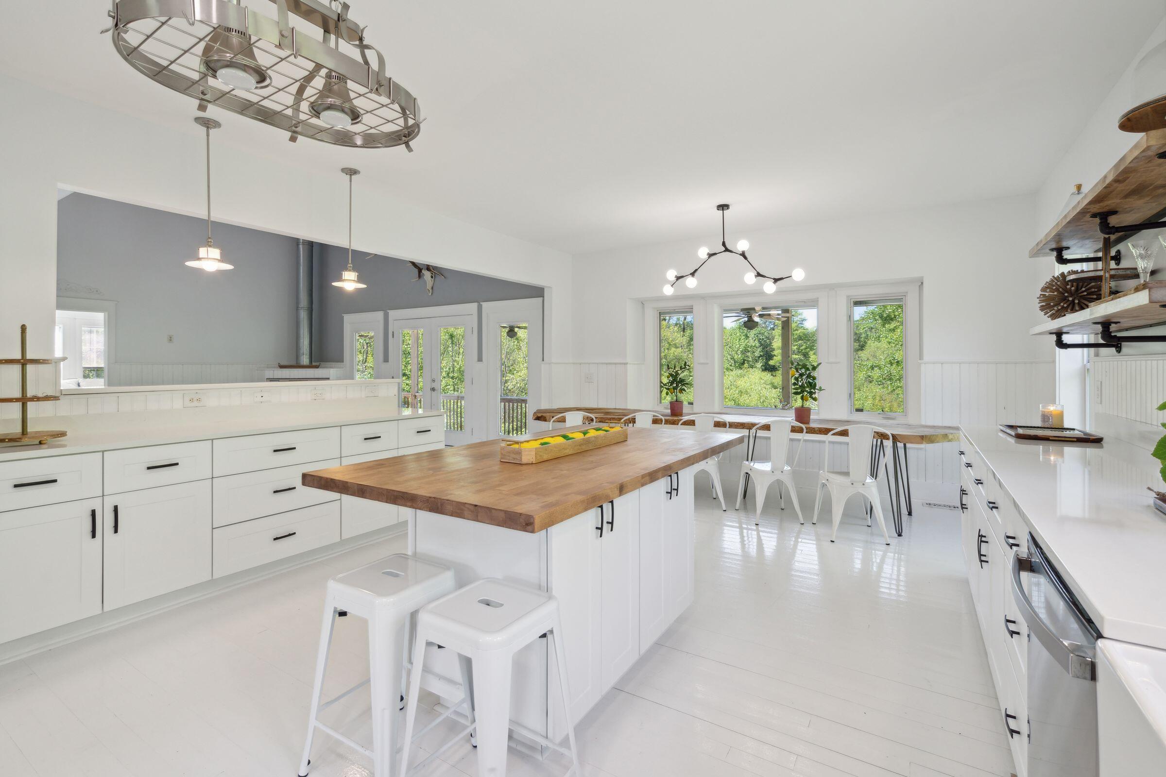 269 Belladonna Court