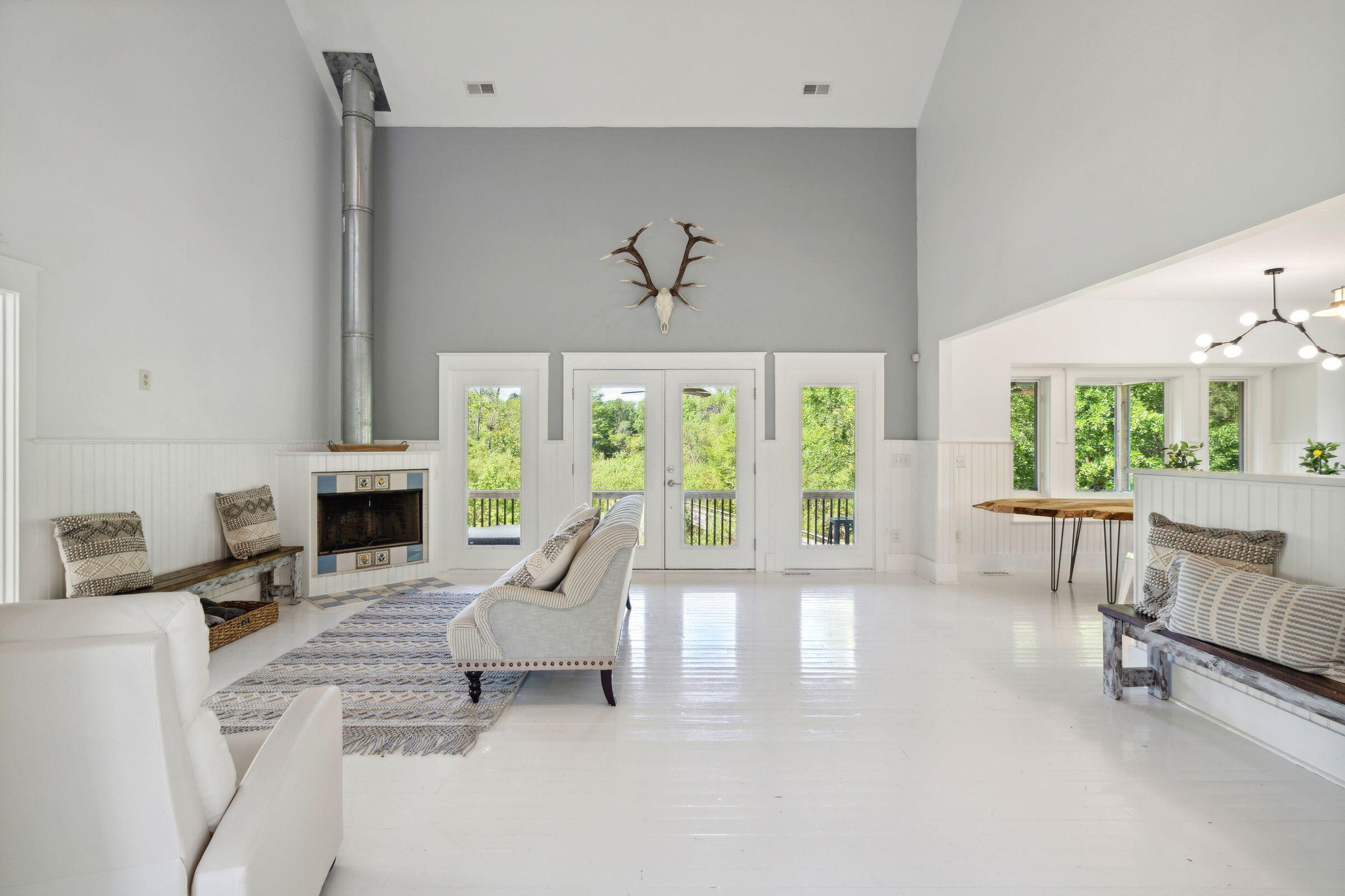 269 Belladonna Court