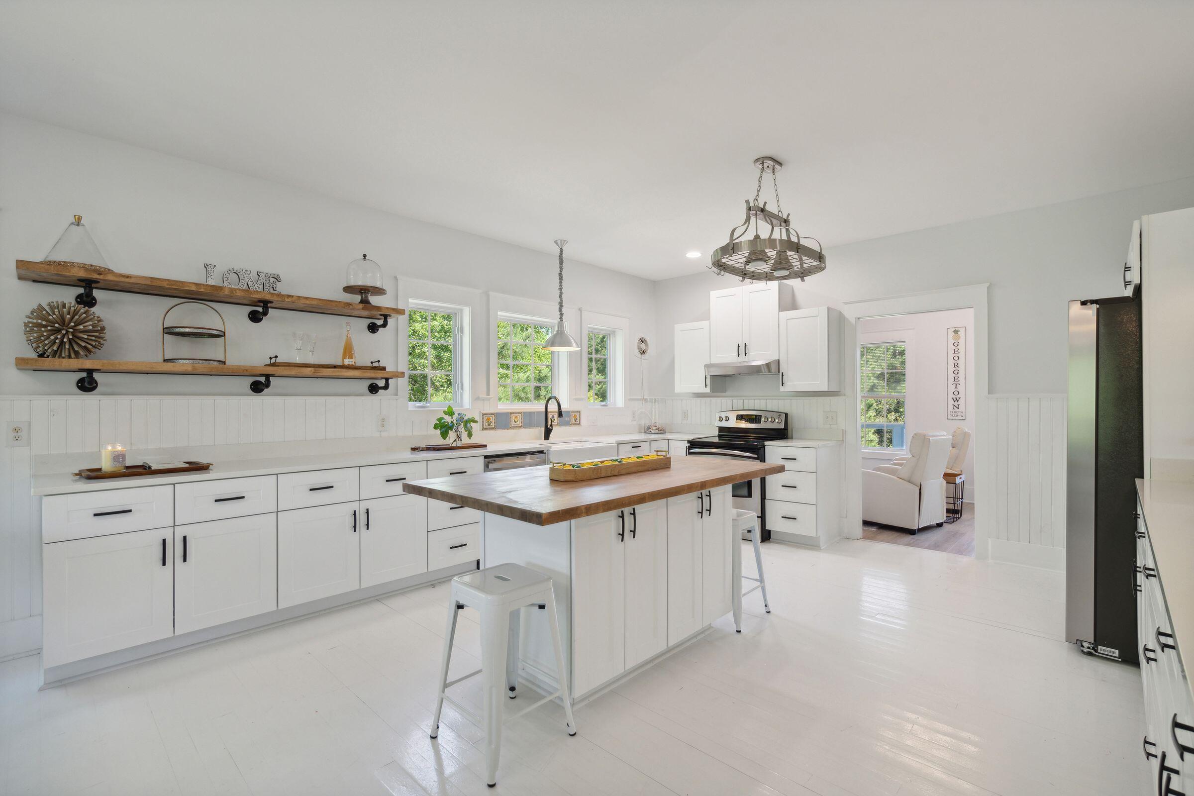 269 Belladonna Court