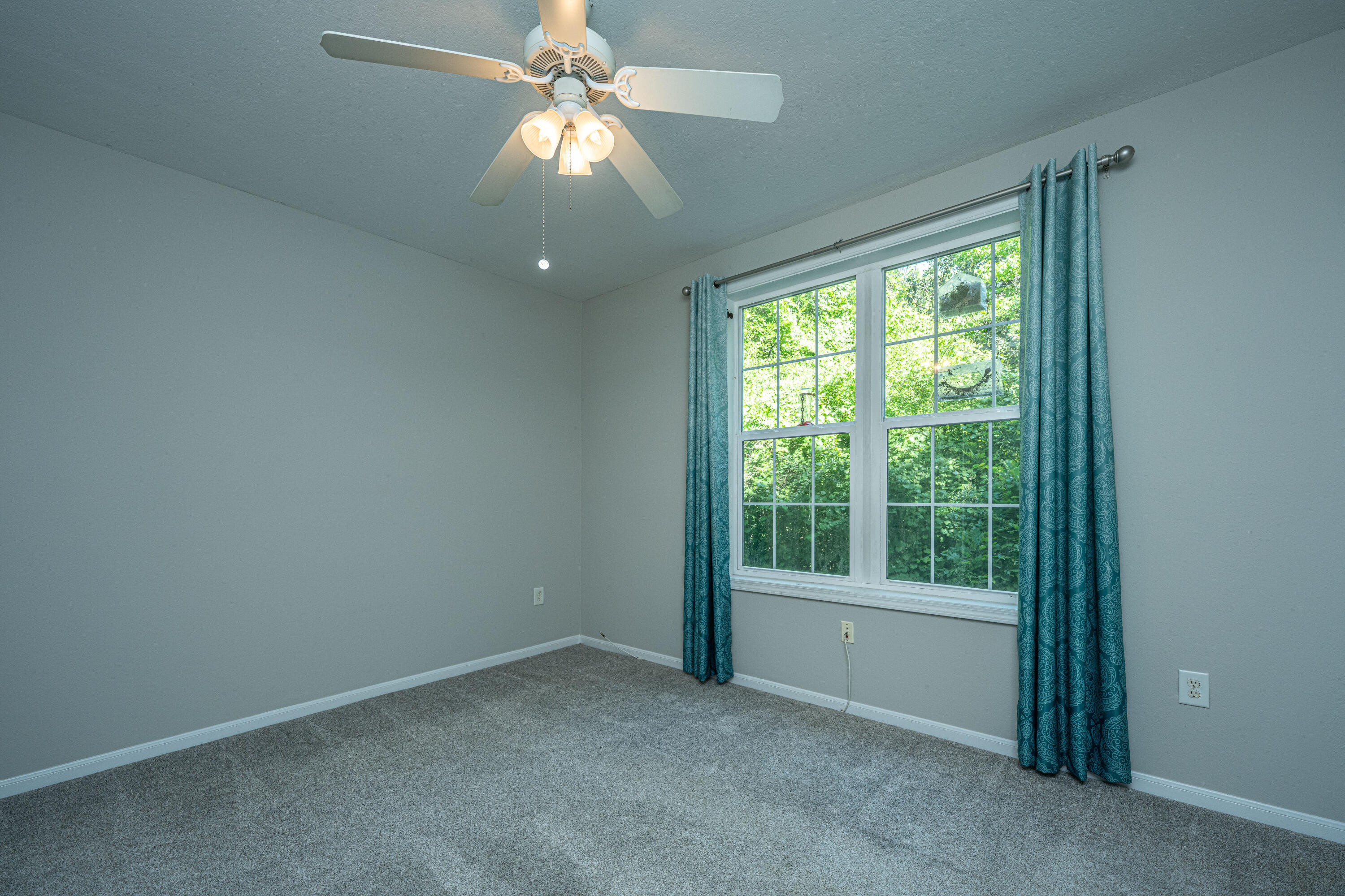 60 Fenwick Hall Alley # 811