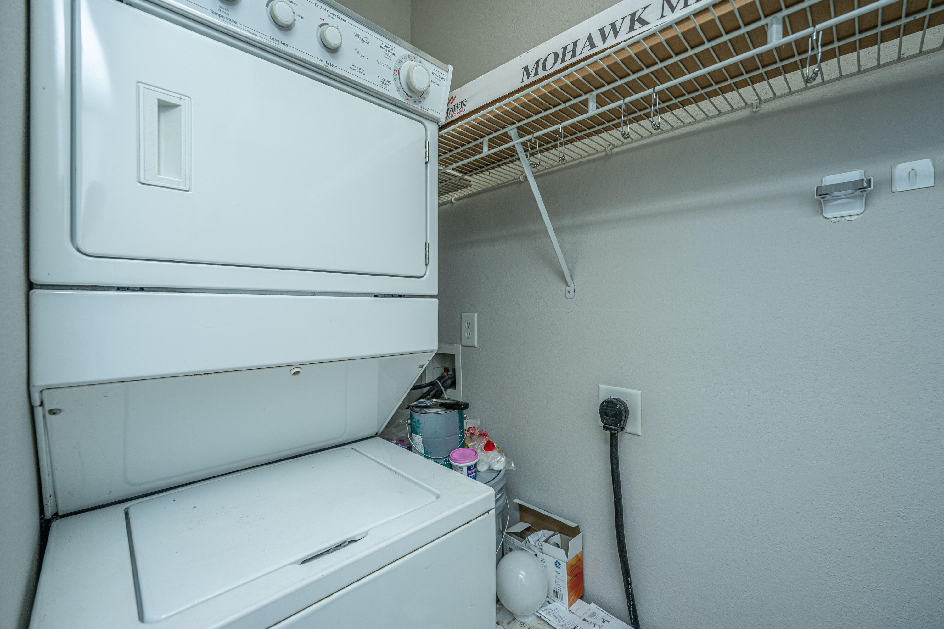 60 Fenwick Hall Alley # 811