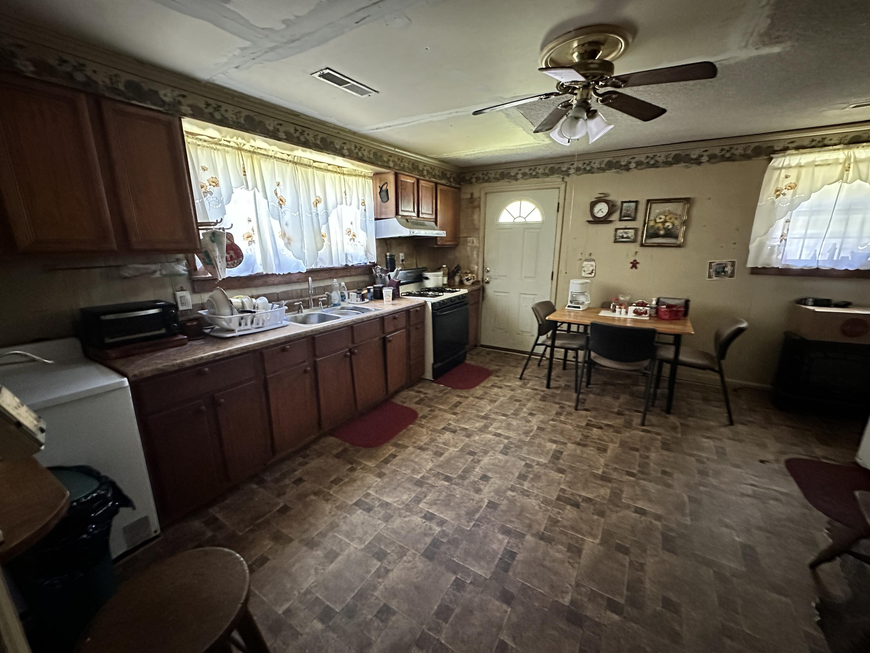 1155 Saint Mark Bowman Road