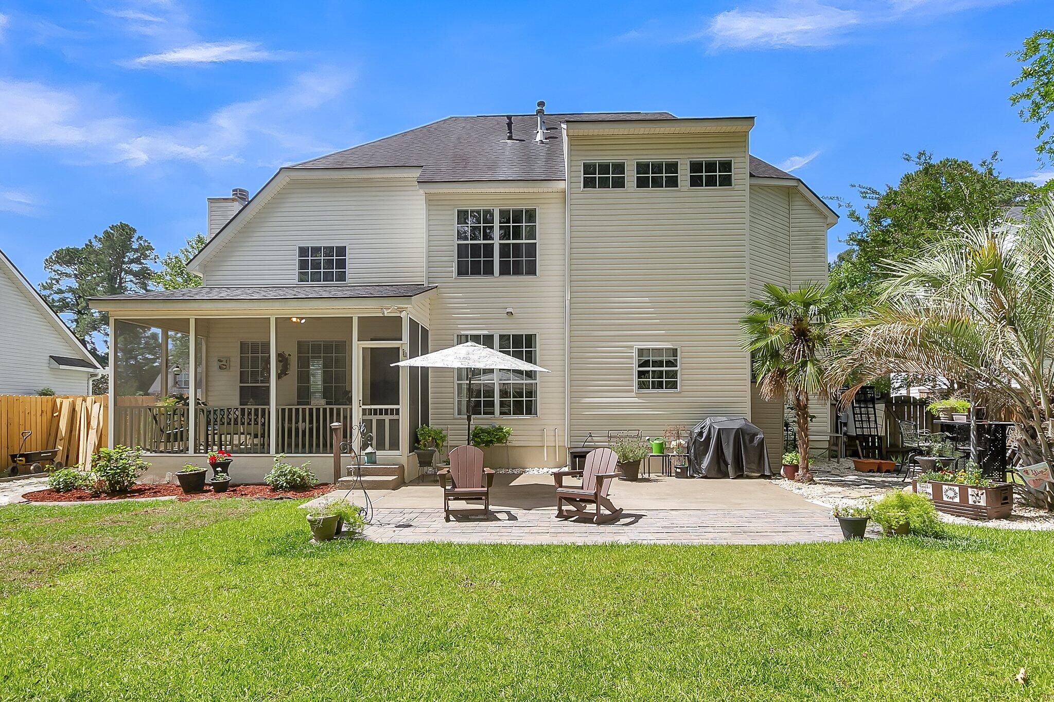 613 Fairway Forest Drive