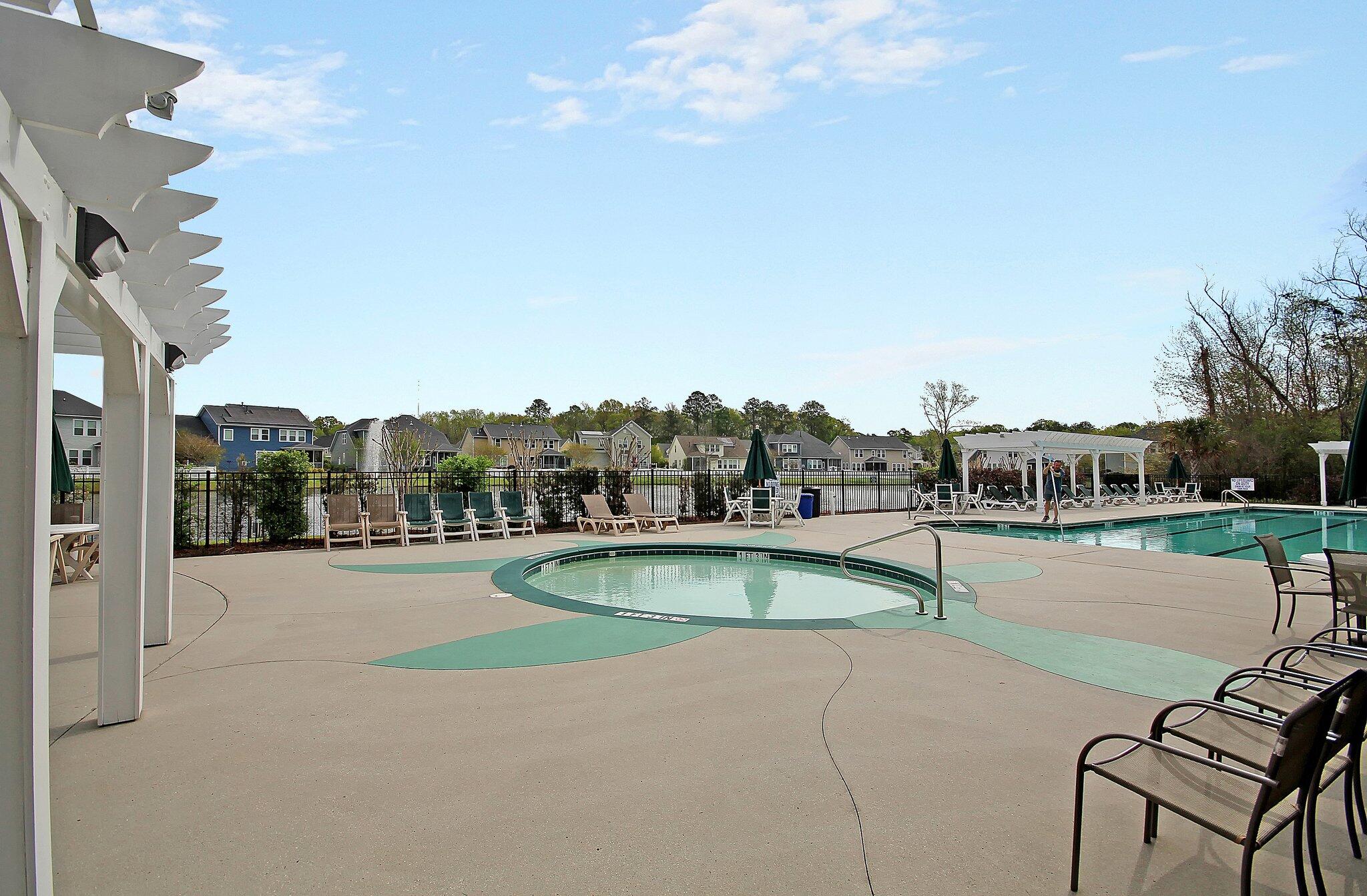 613 Fairway Forest Drive