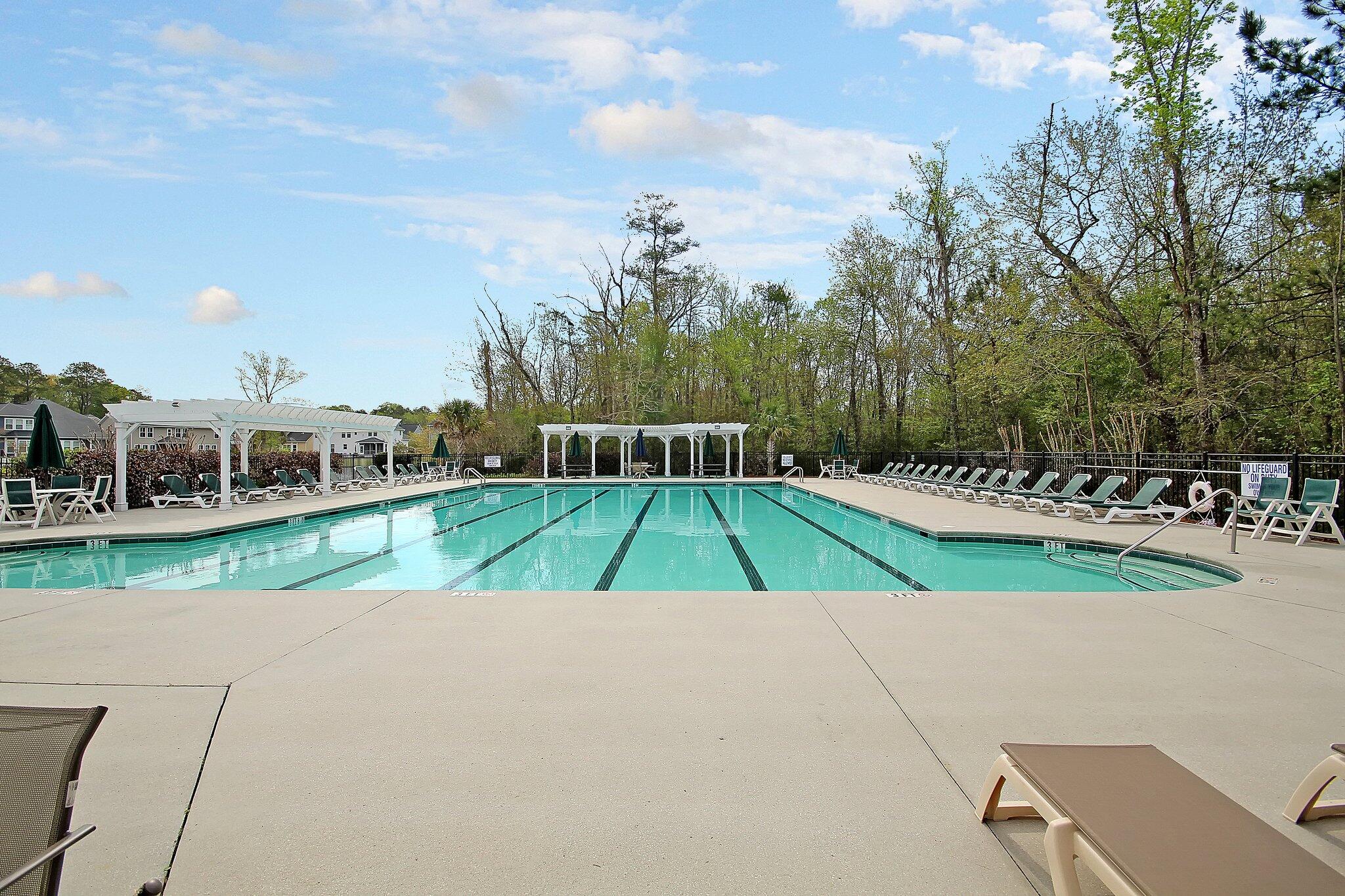 613 Fairway Forest Drive