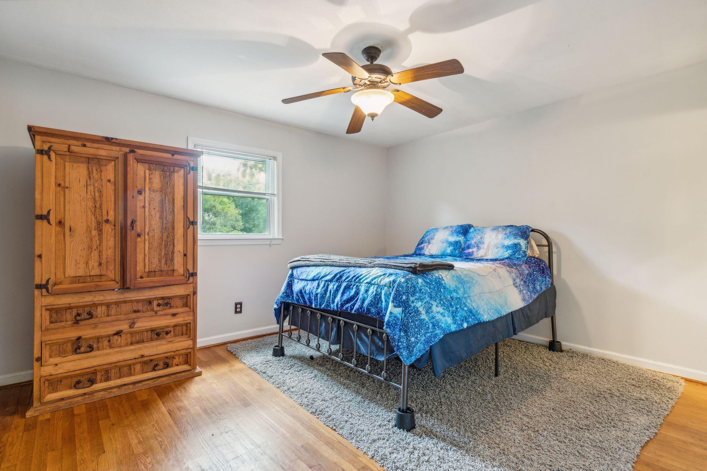 725 Beauregard Street