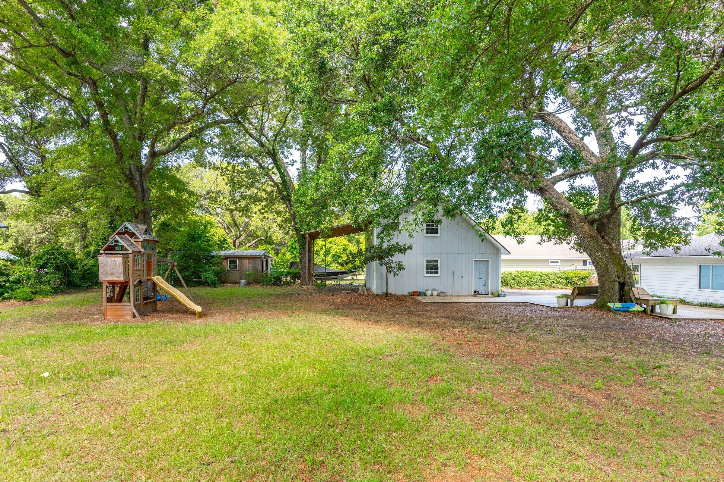 725 Beauregard Street