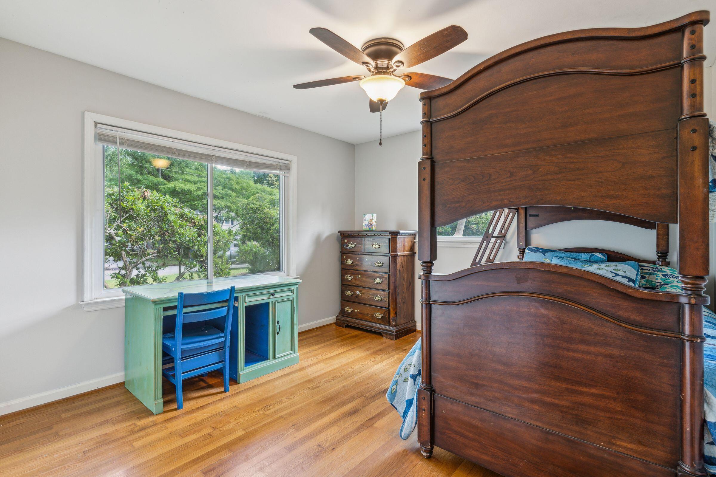 725 Beauregard Street