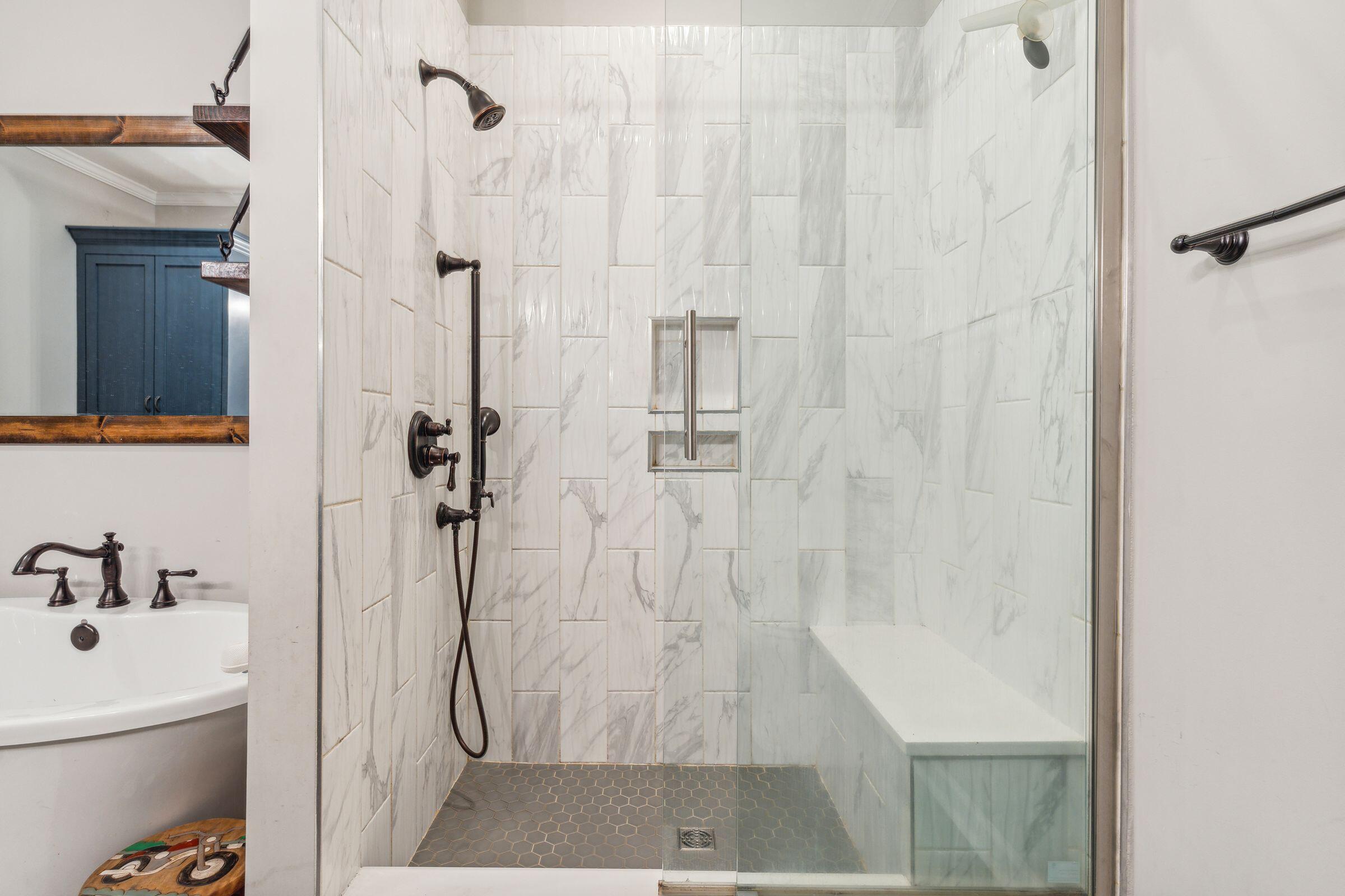 725 Beauregard Street