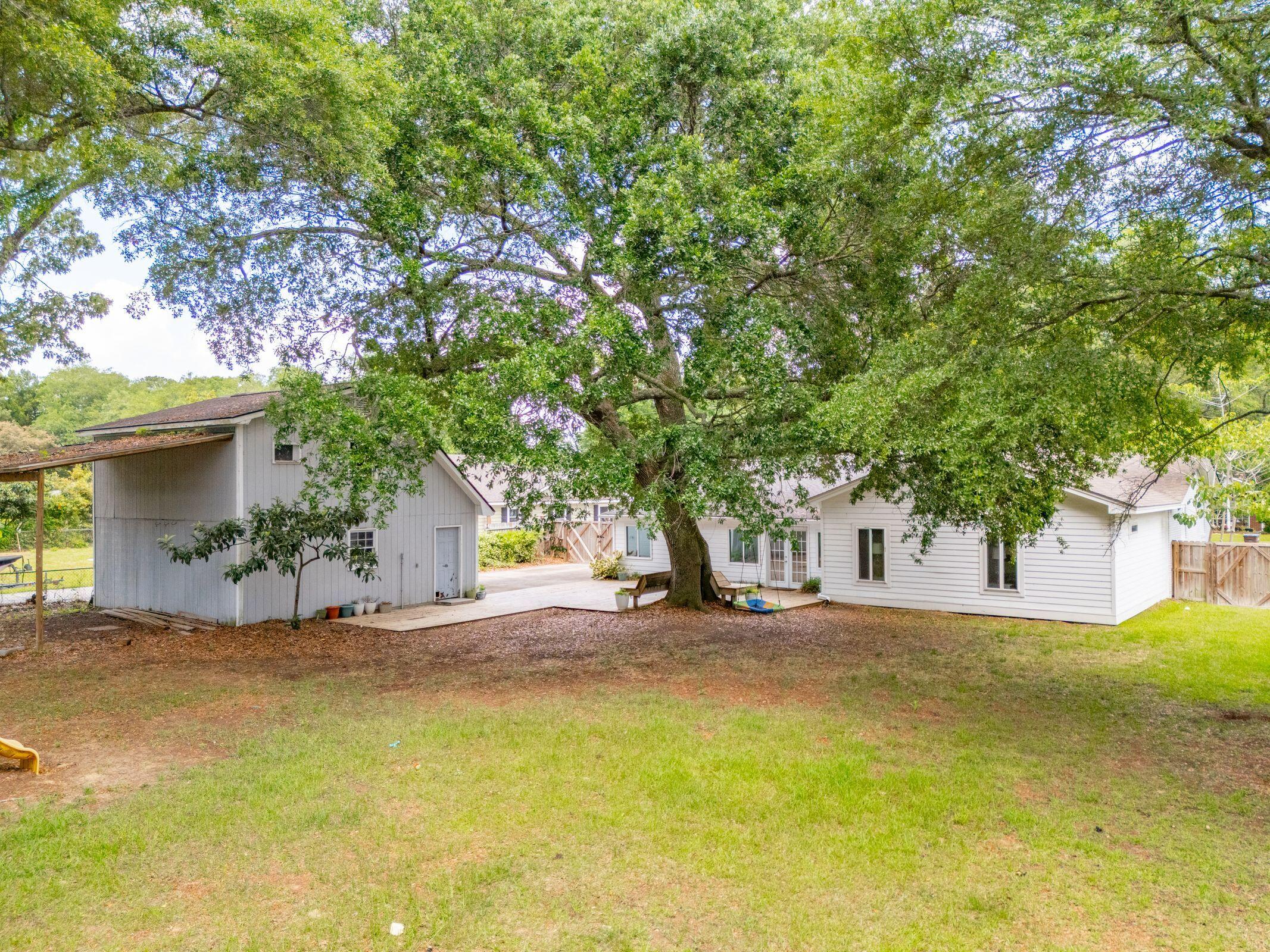 725 Beauregard Street