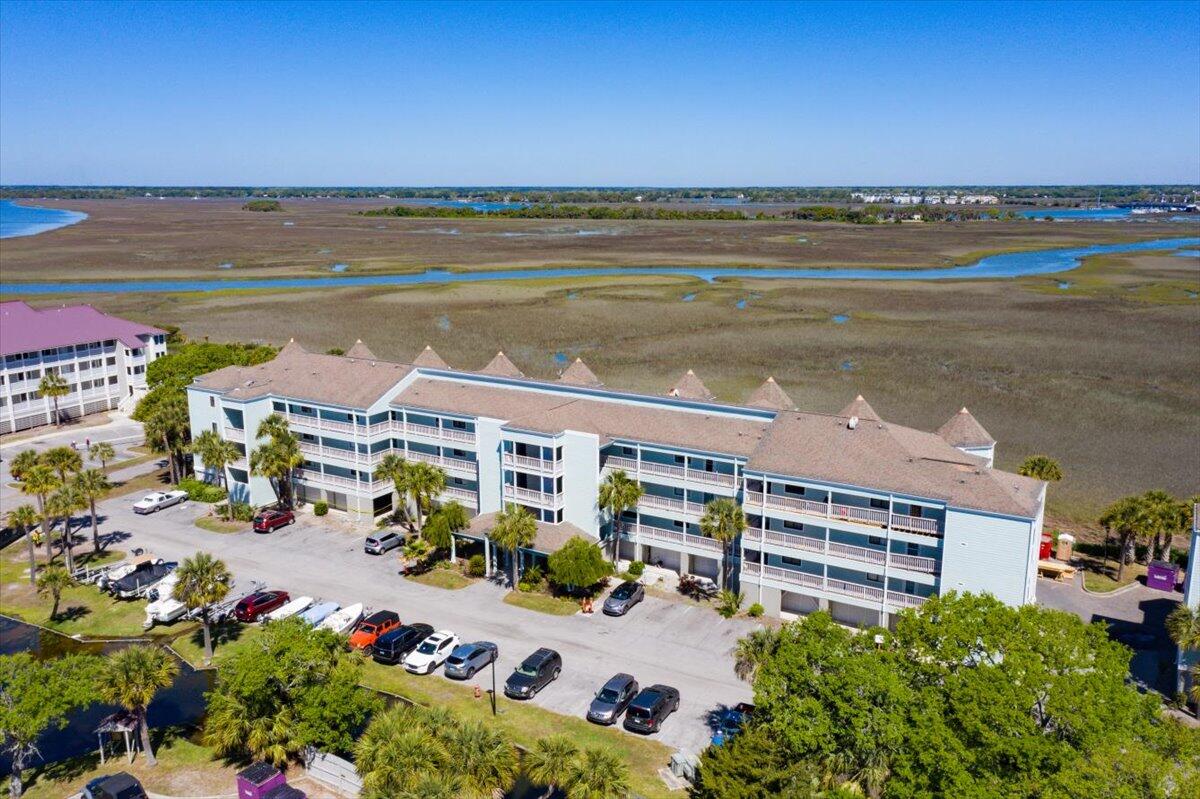 136 W Mariners Cay Drive