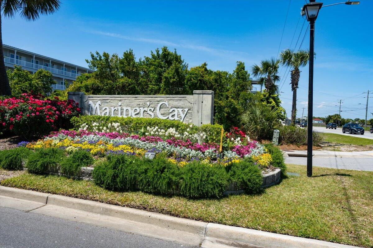 136 W Mariners Cay Drive