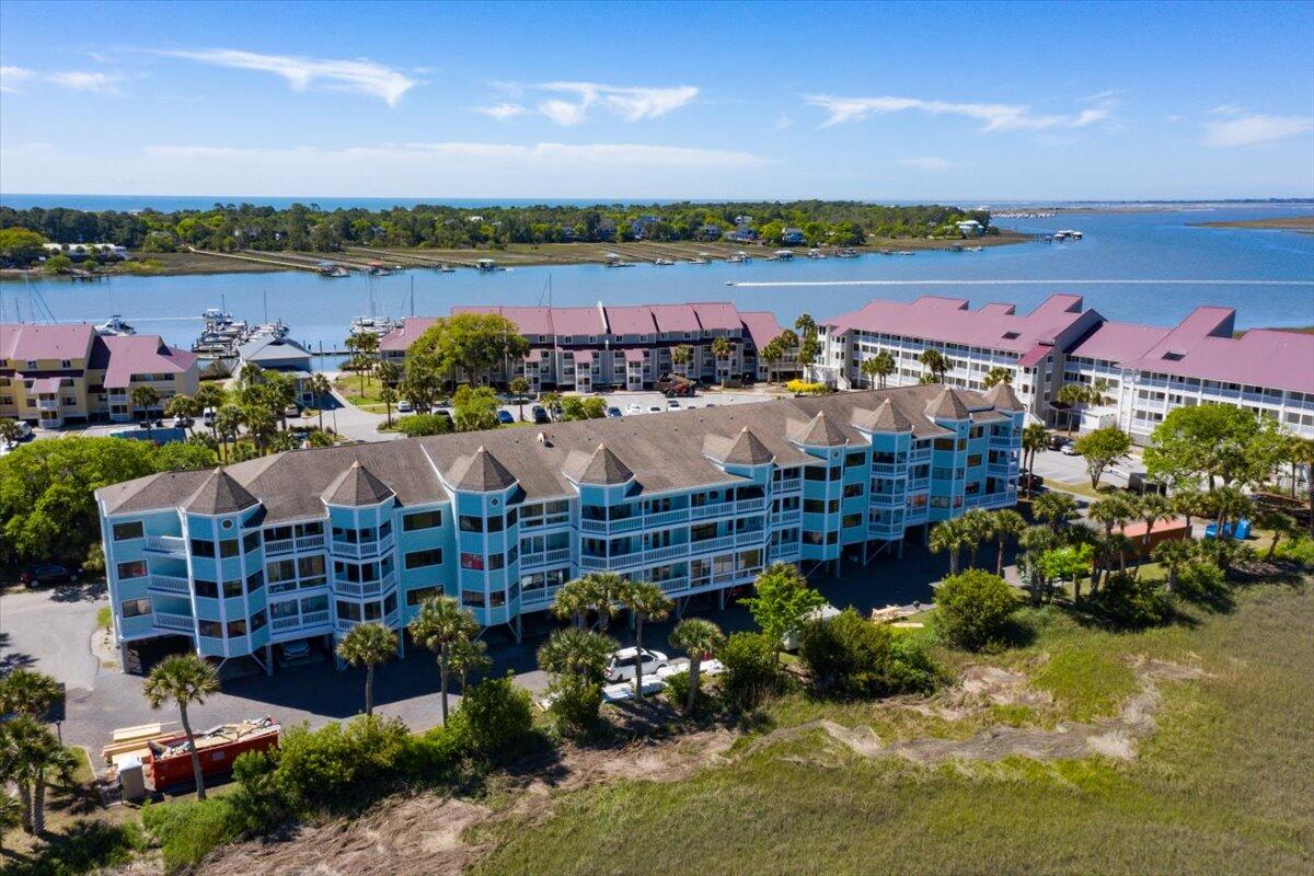 136 W Mariners Cay Drive