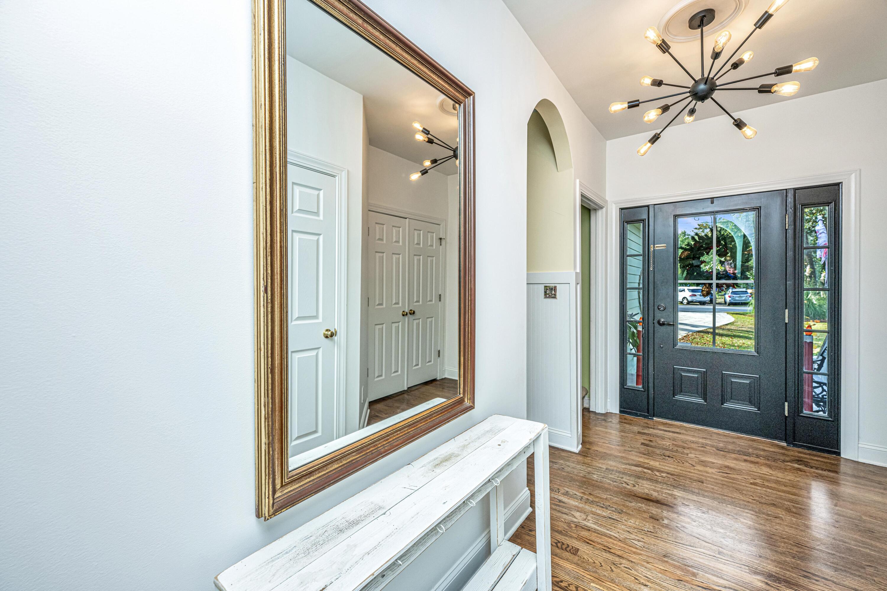 520 Woodland Shores Road