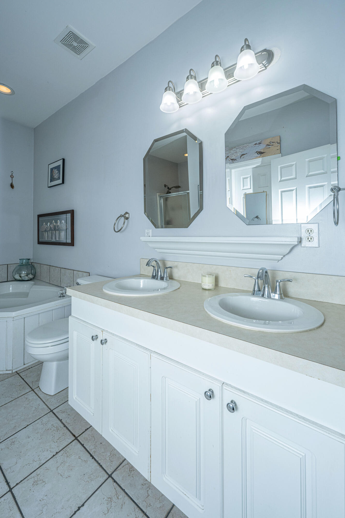 520 Woodland Shores Road