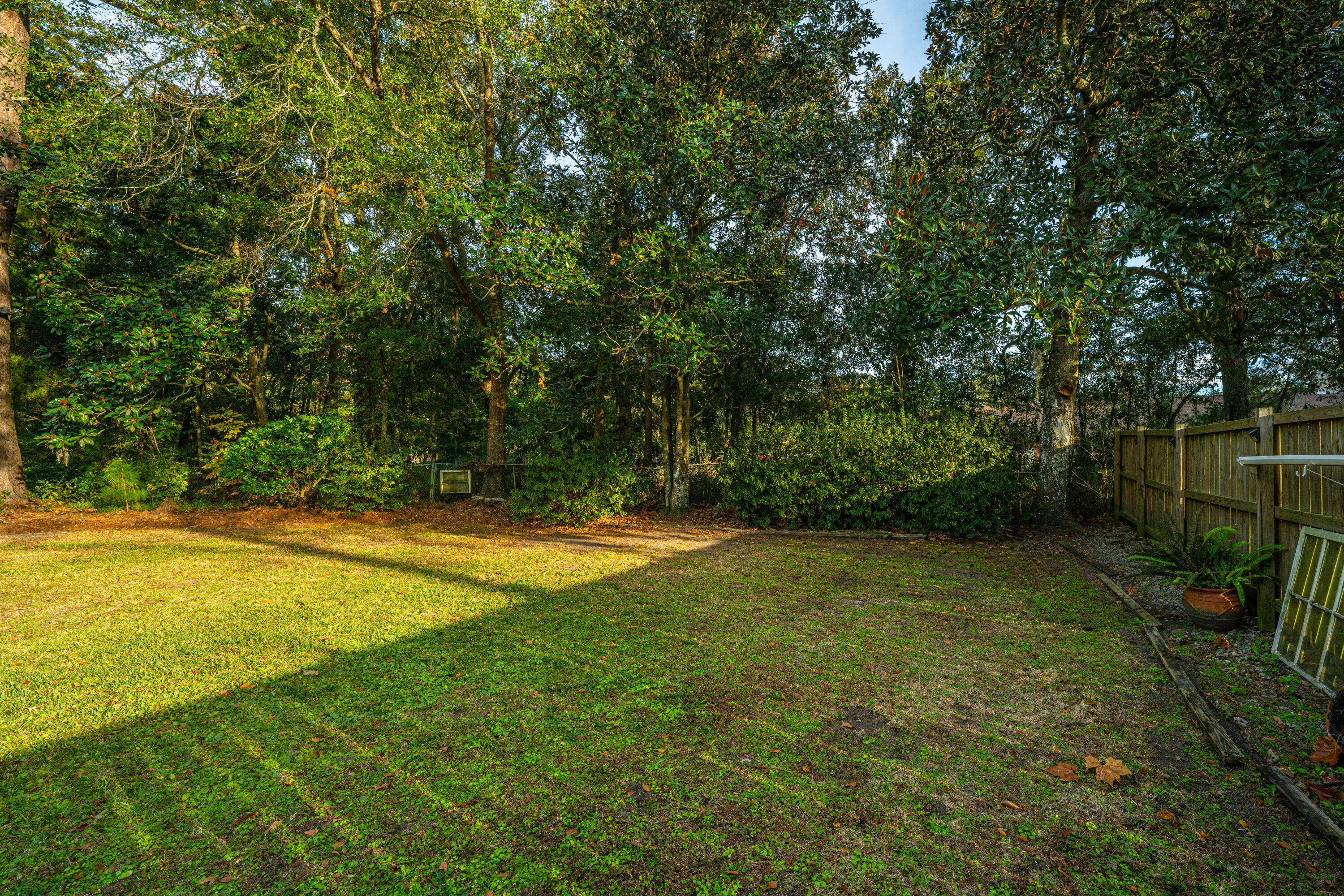 520 Woodland Shores Road