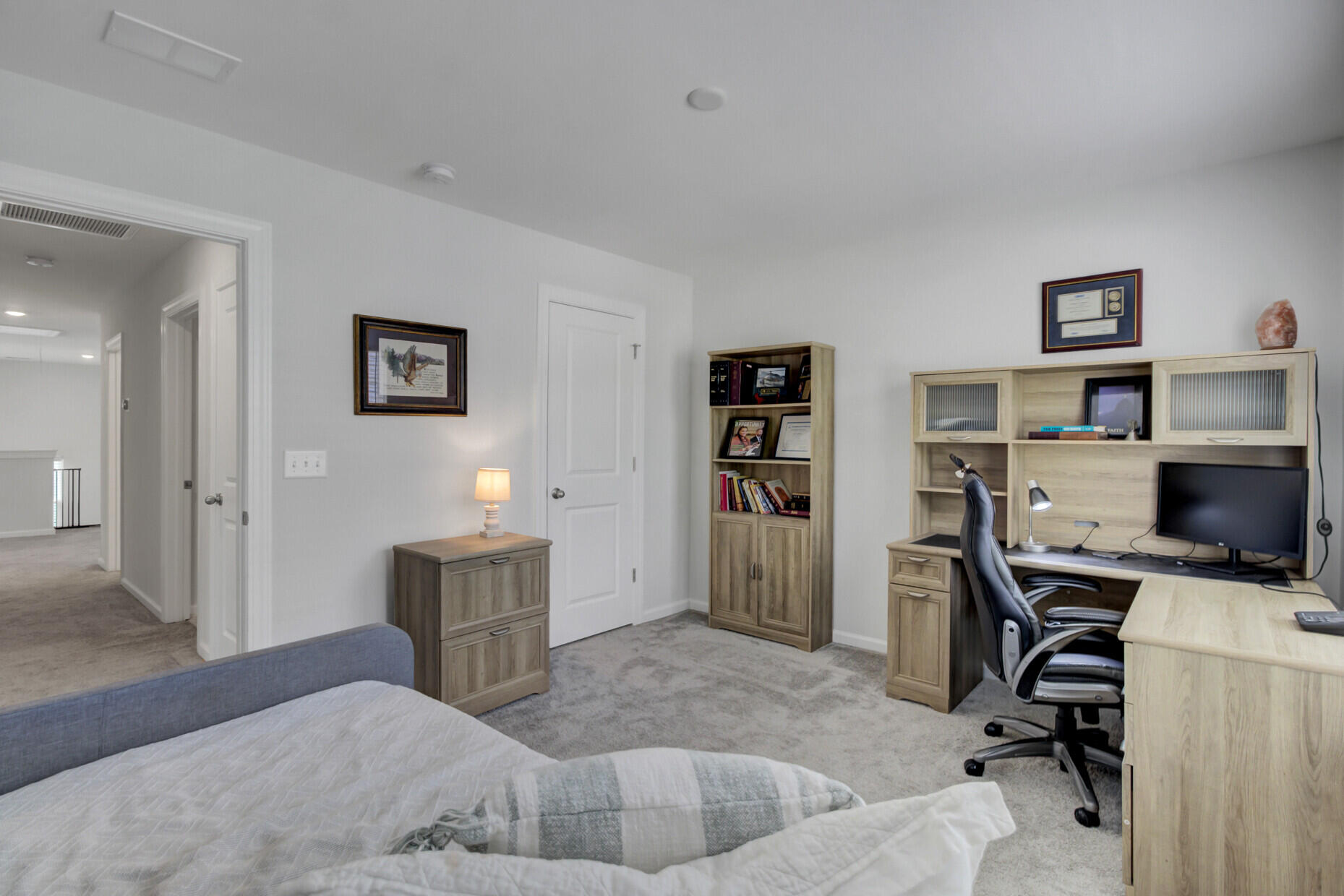 807 S Pointe Boulevard