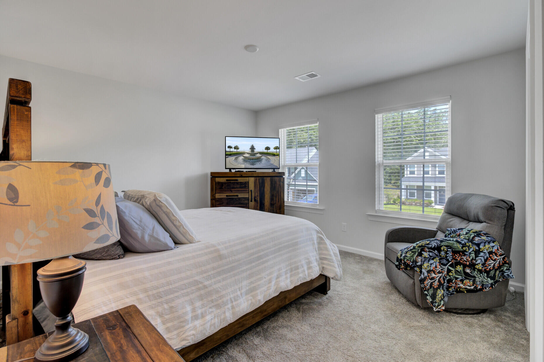 807 S Pointe Boulevard