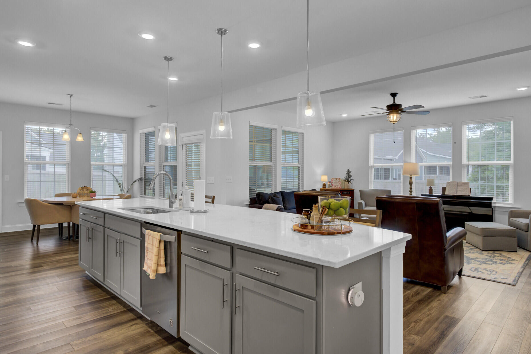 807 S Pointe Boulevard