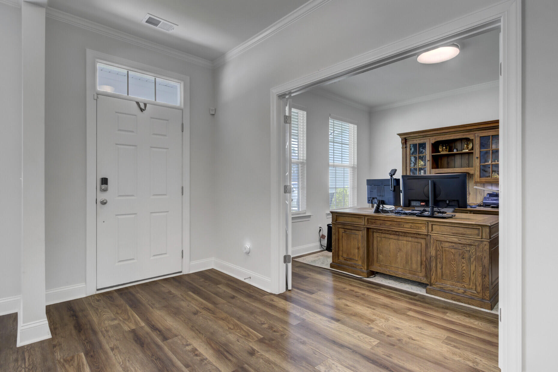 807 S Pointe Boulevard