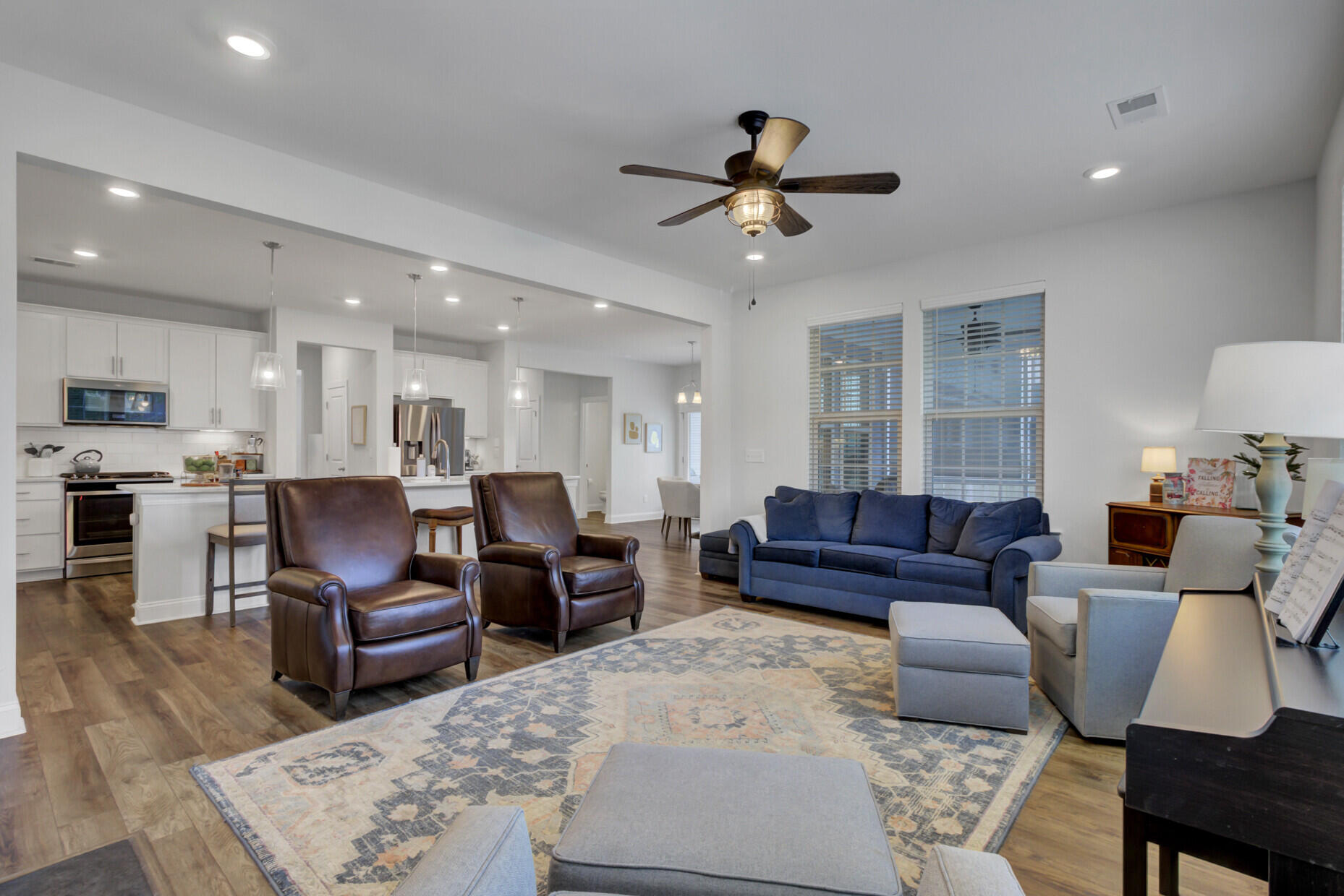 807 S Pointe Boulevard