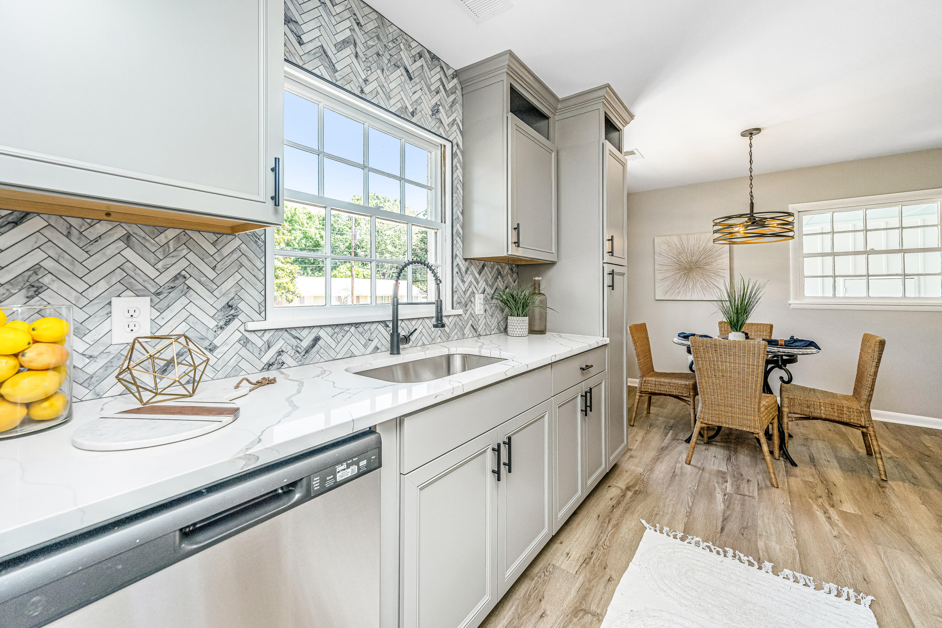 3333 Stonehaven Drive