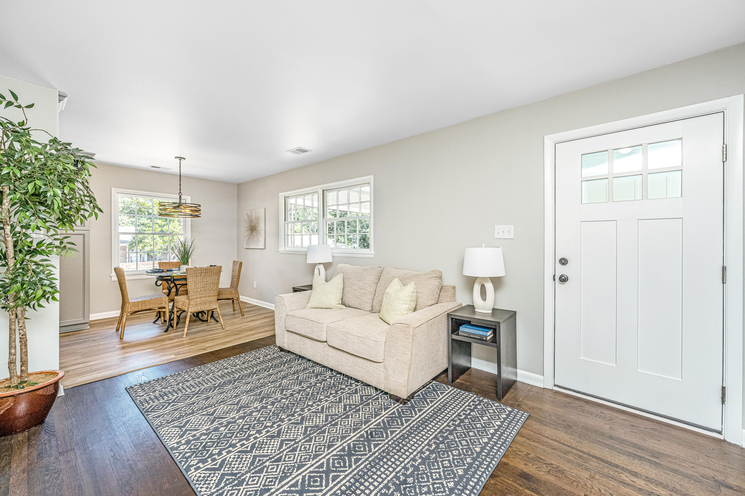 3333 Stonehaven Drive