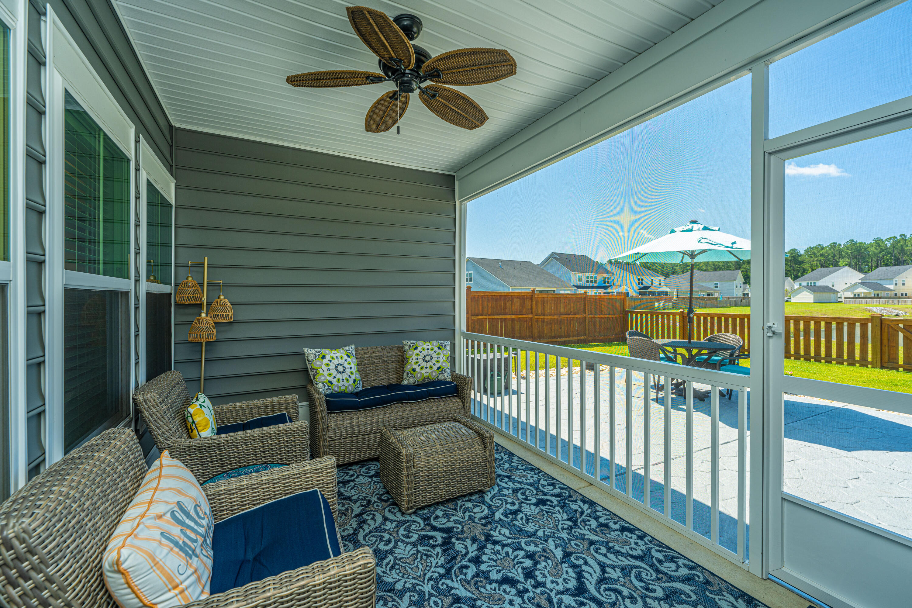 138 Woodland Oak Way