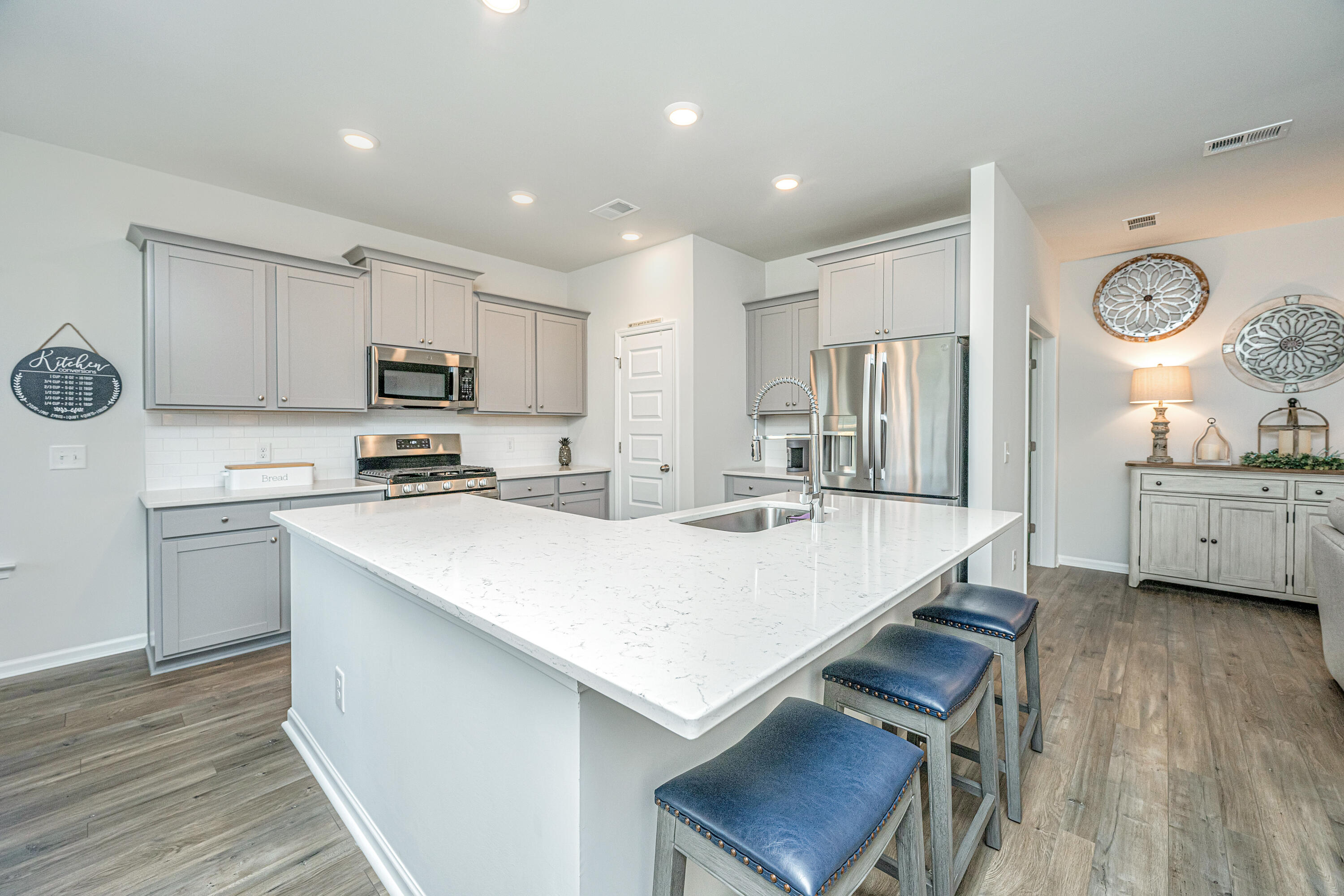 138 Woodland Oak Way