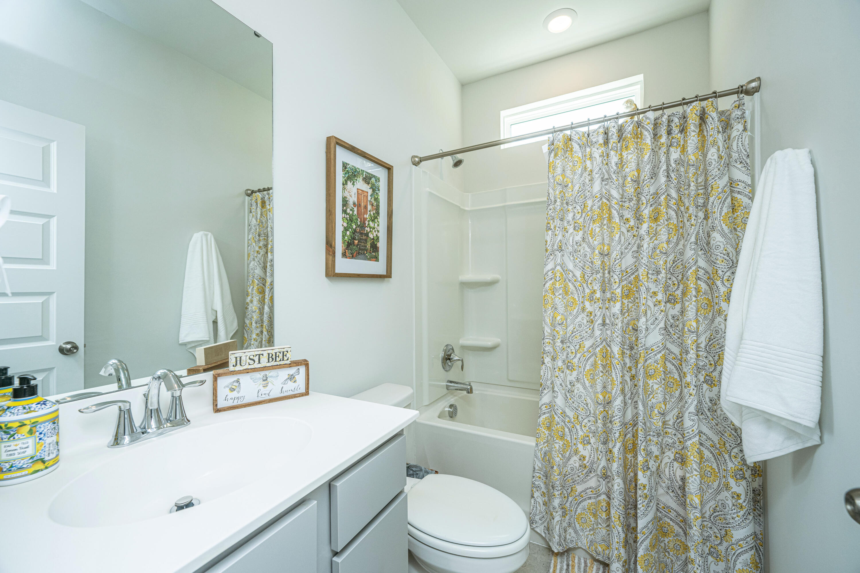 138 Woodland Oak Way