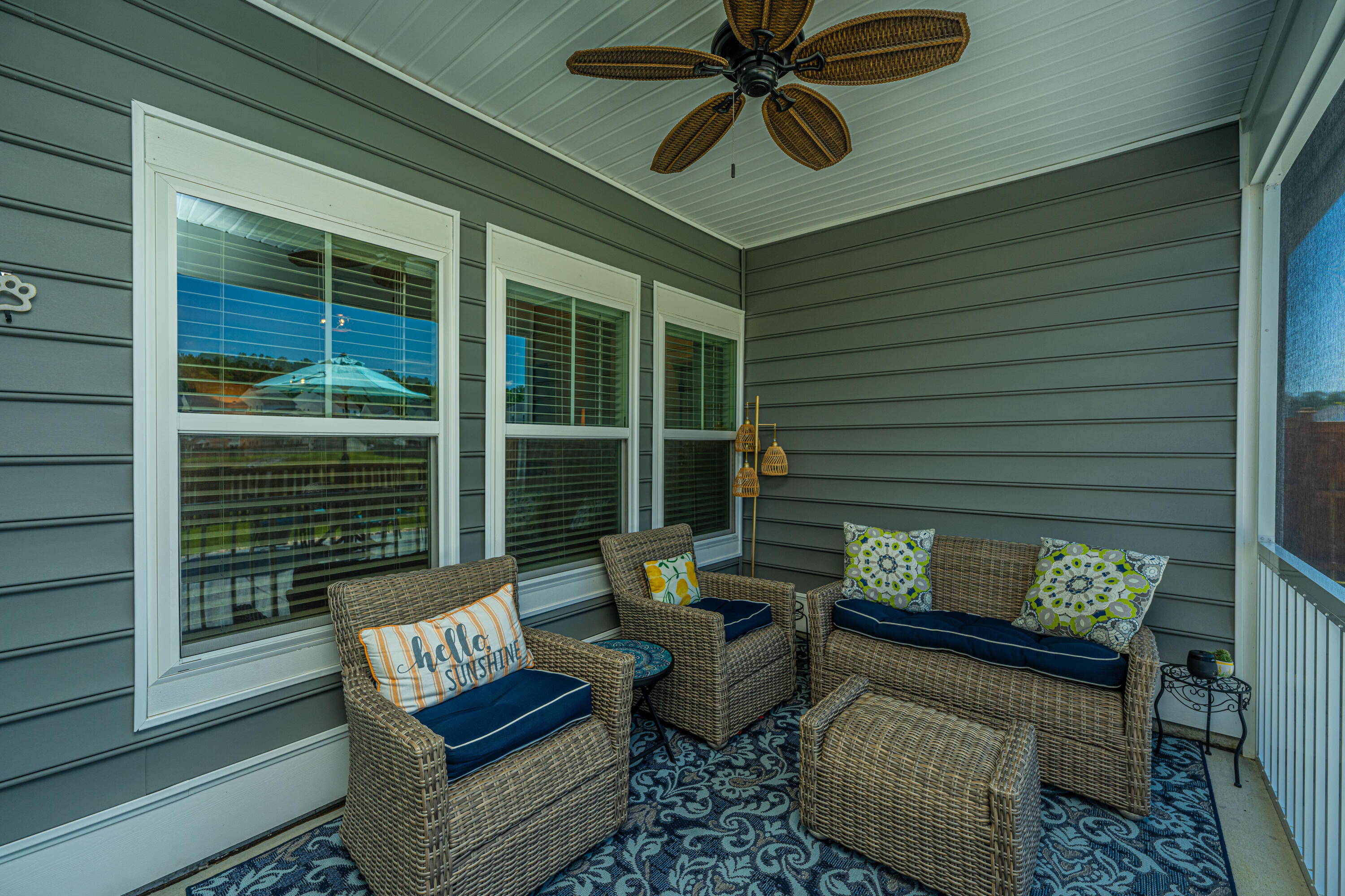 138 Woodland Oak Way