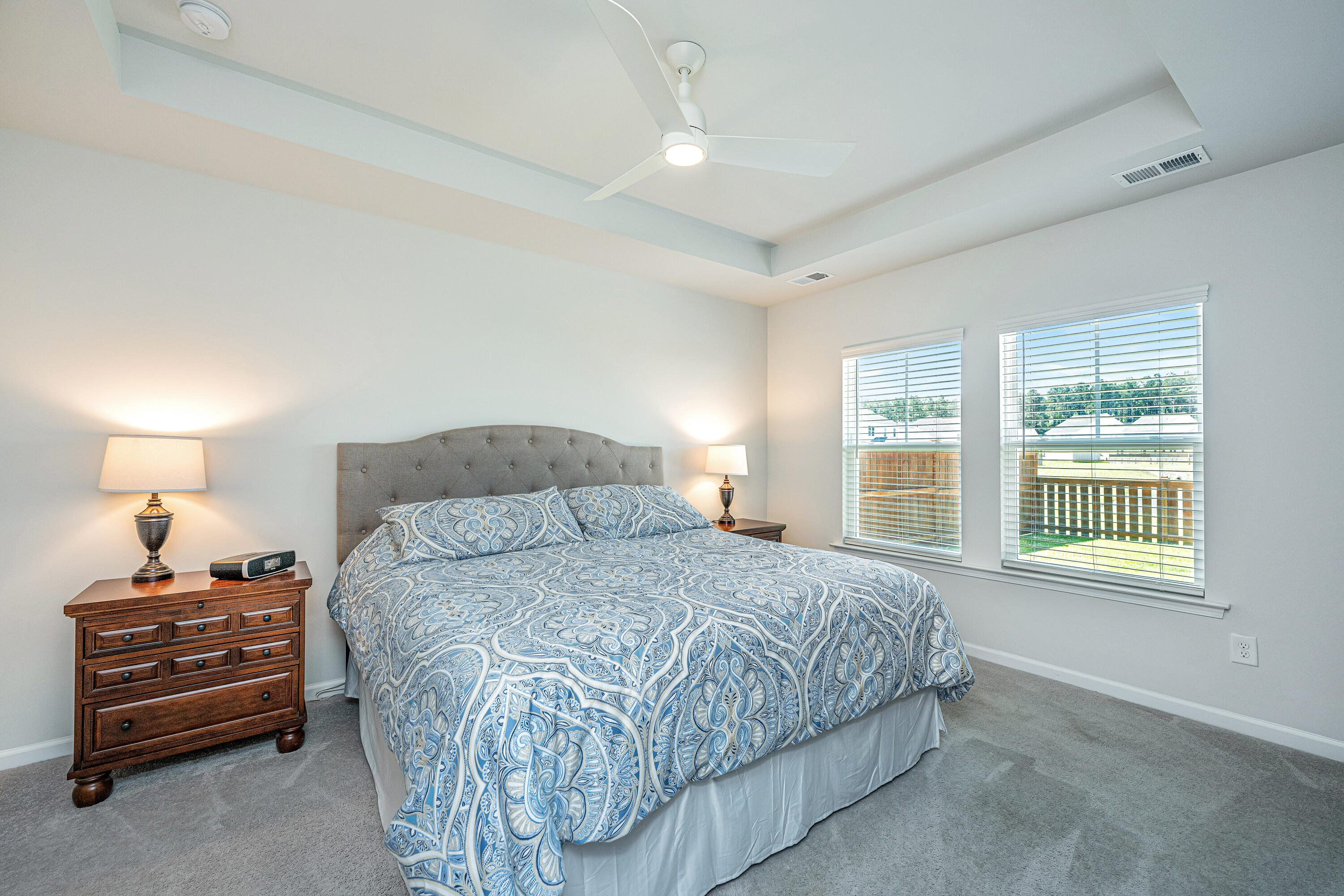 138 Woodland Oak Way