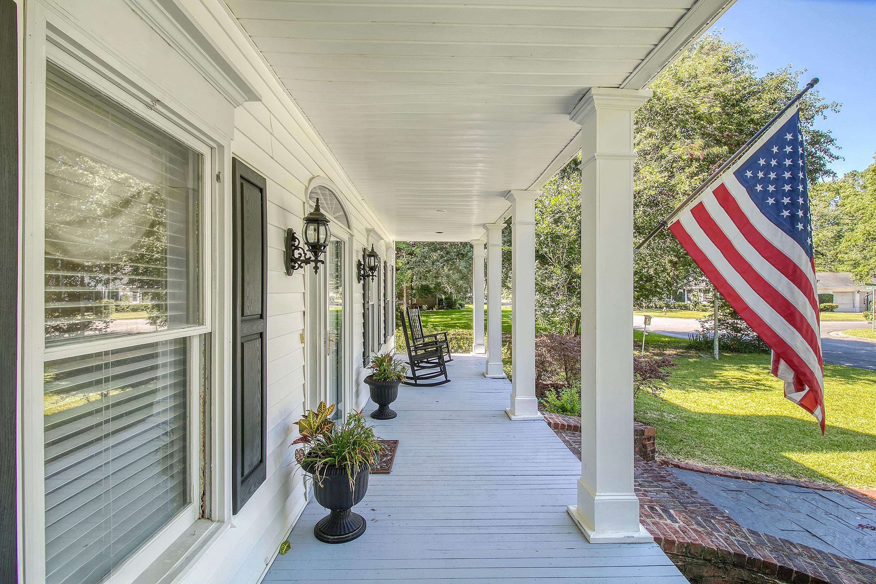 529 W Wimbledon Drive