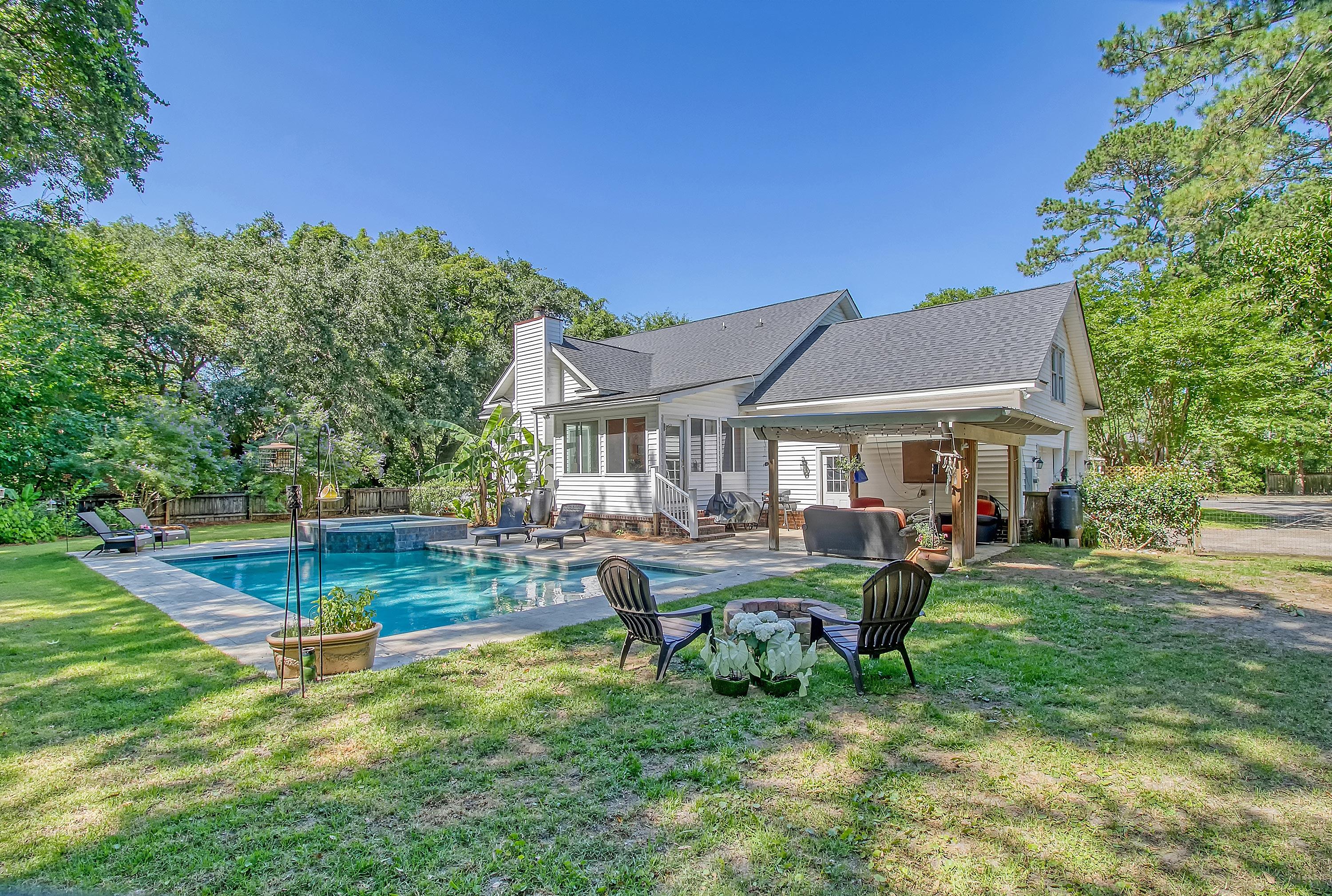 529 W Wimbledon Drive