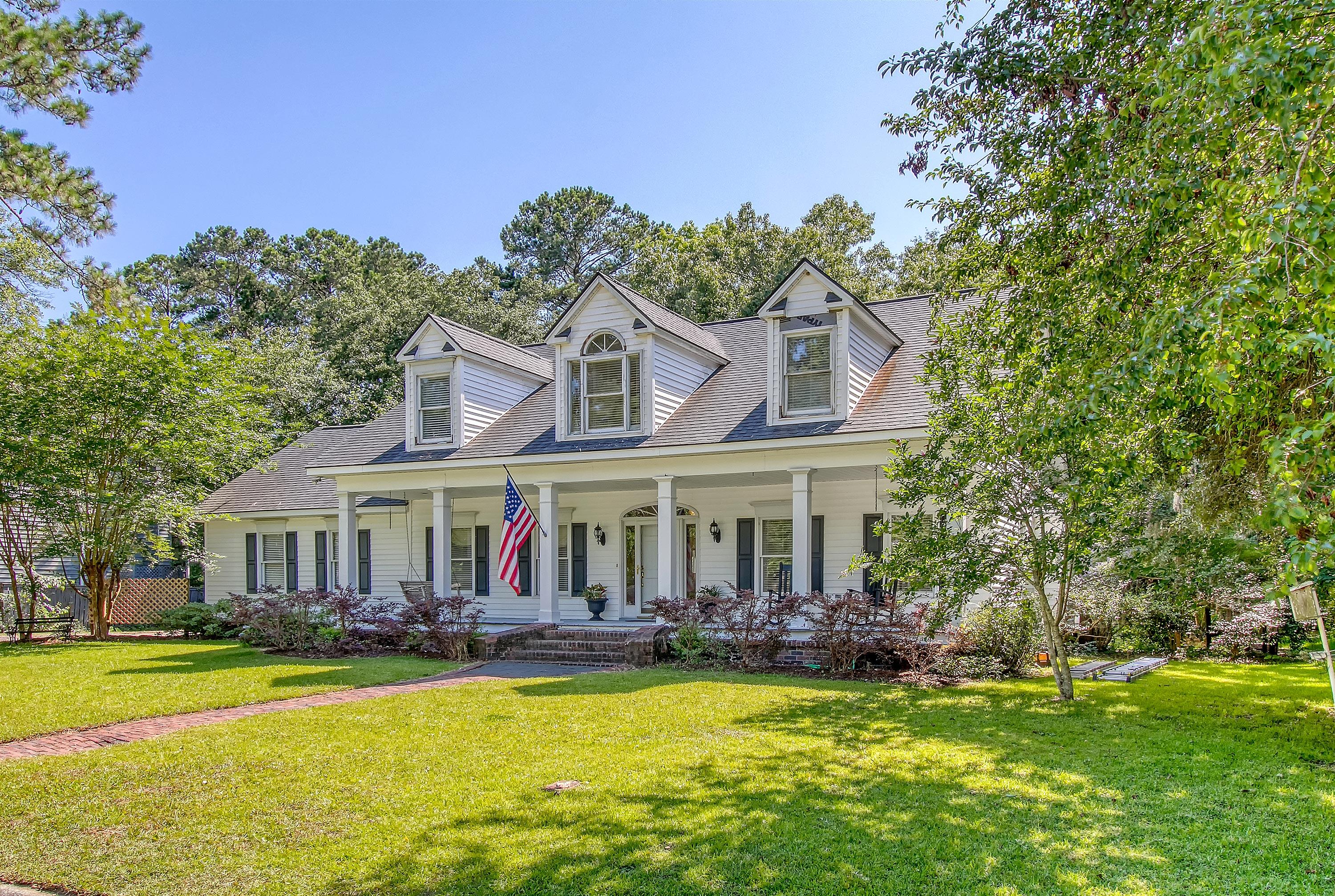 529 W Wimbledon Drive