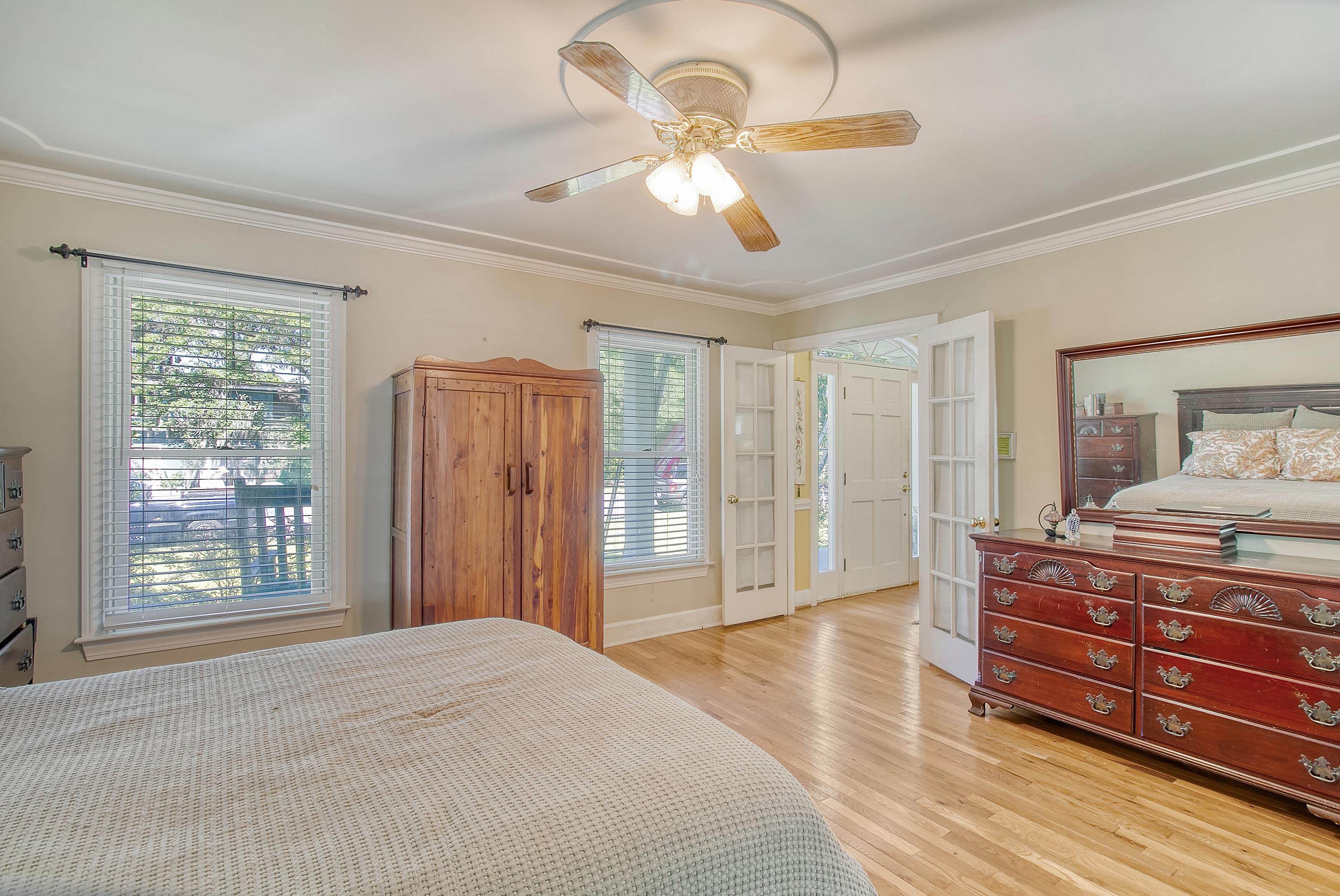 529 W Wimbledon Drive