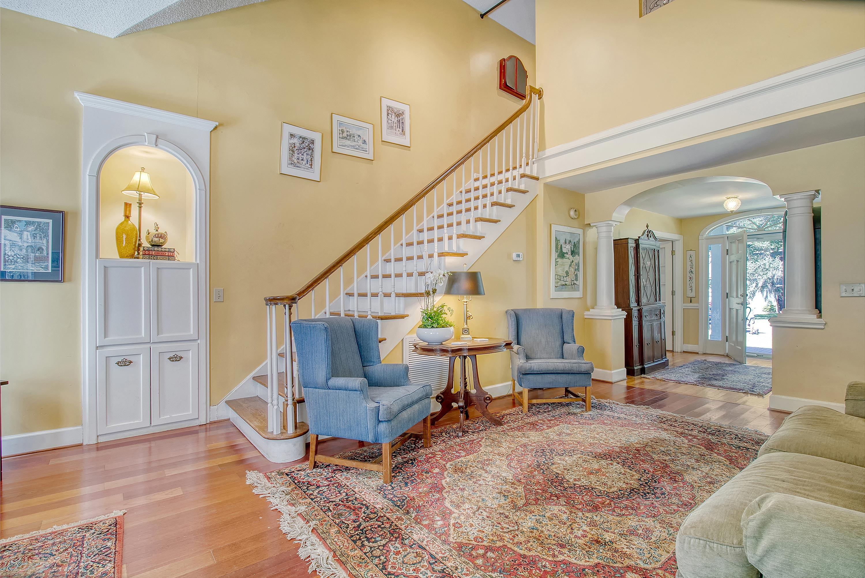 529 W Wimbledon Drive