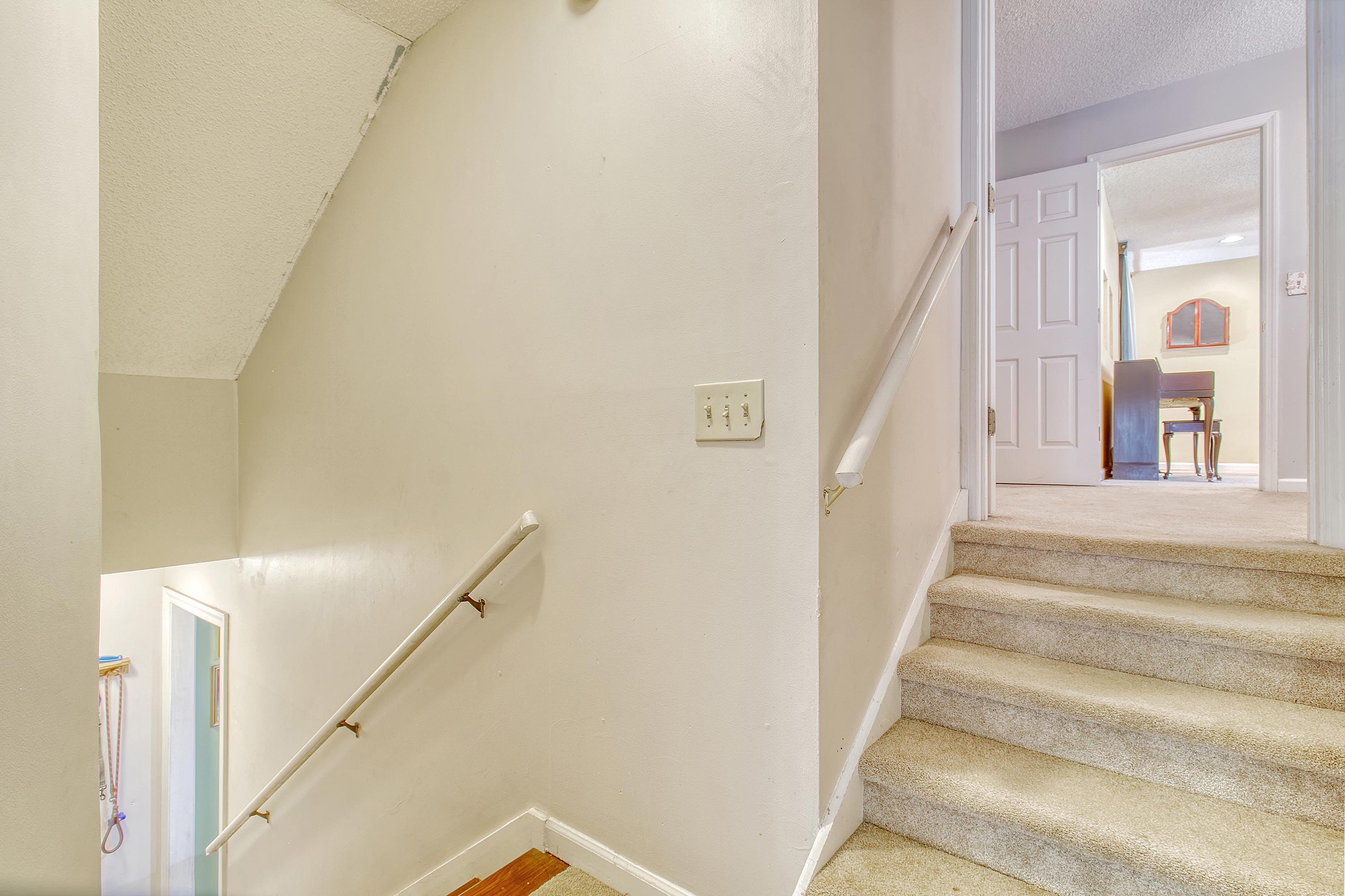 529 W Wimbledon Drive