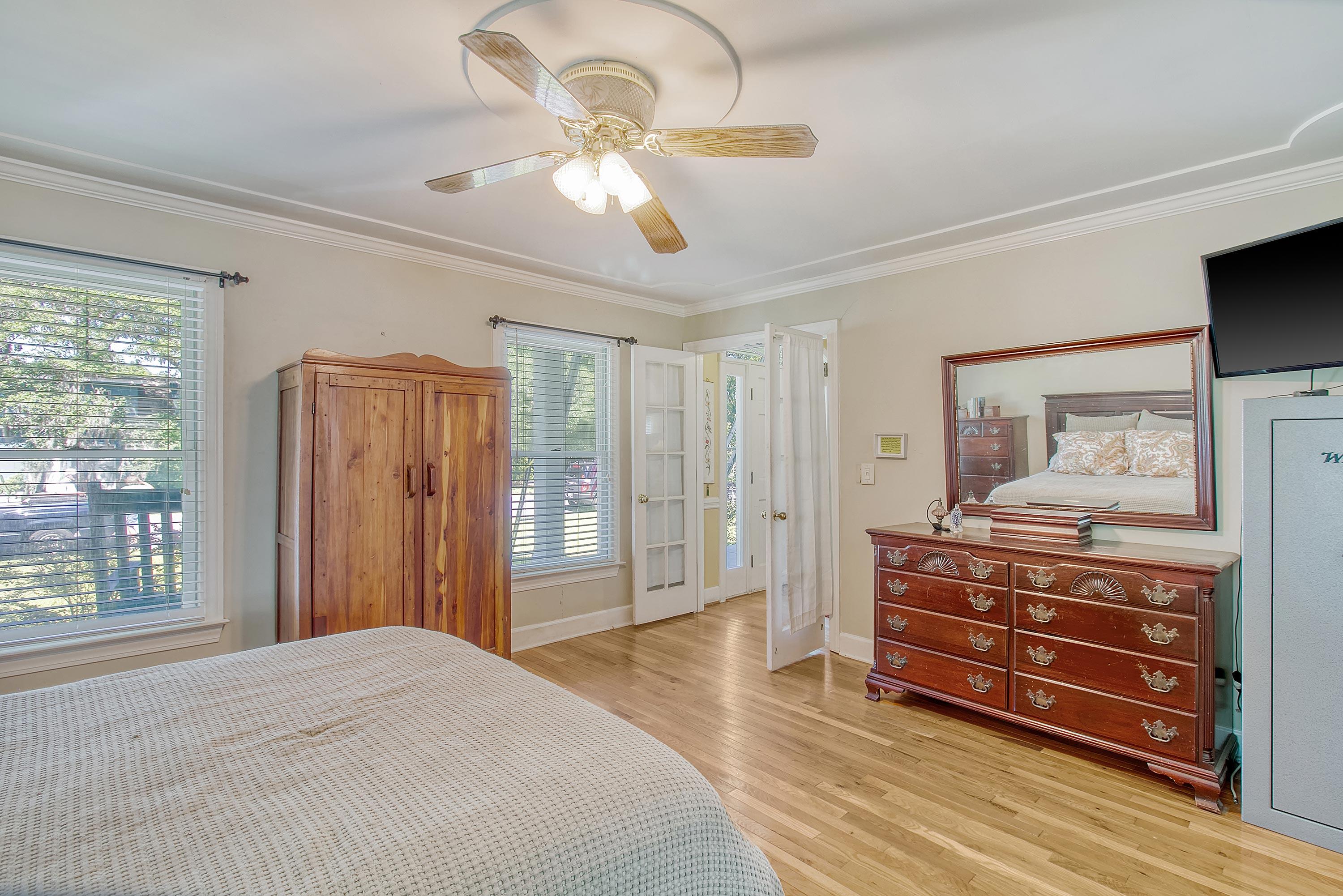 529 W Wimbledon Drive