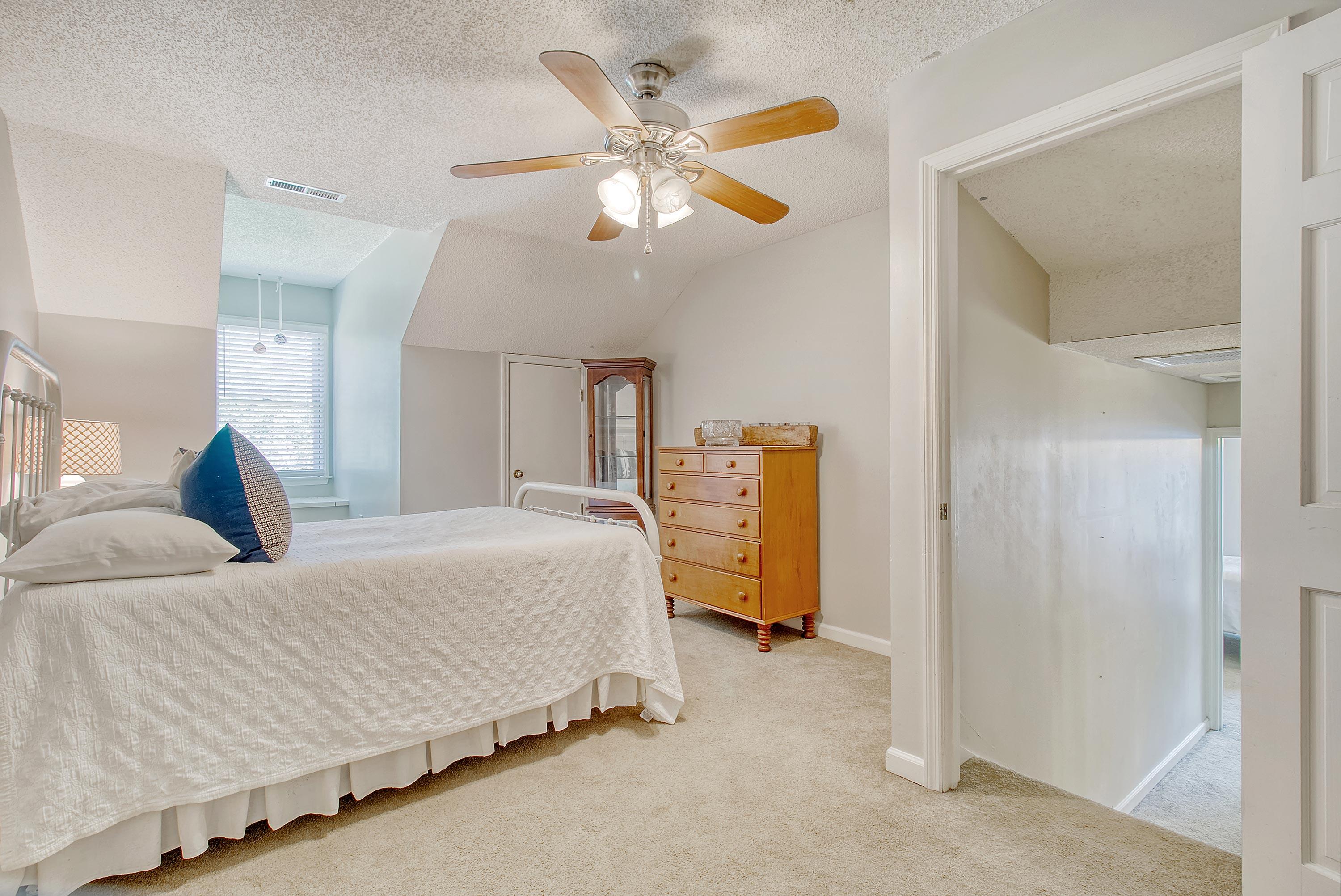 529 W Wimbledon Drive