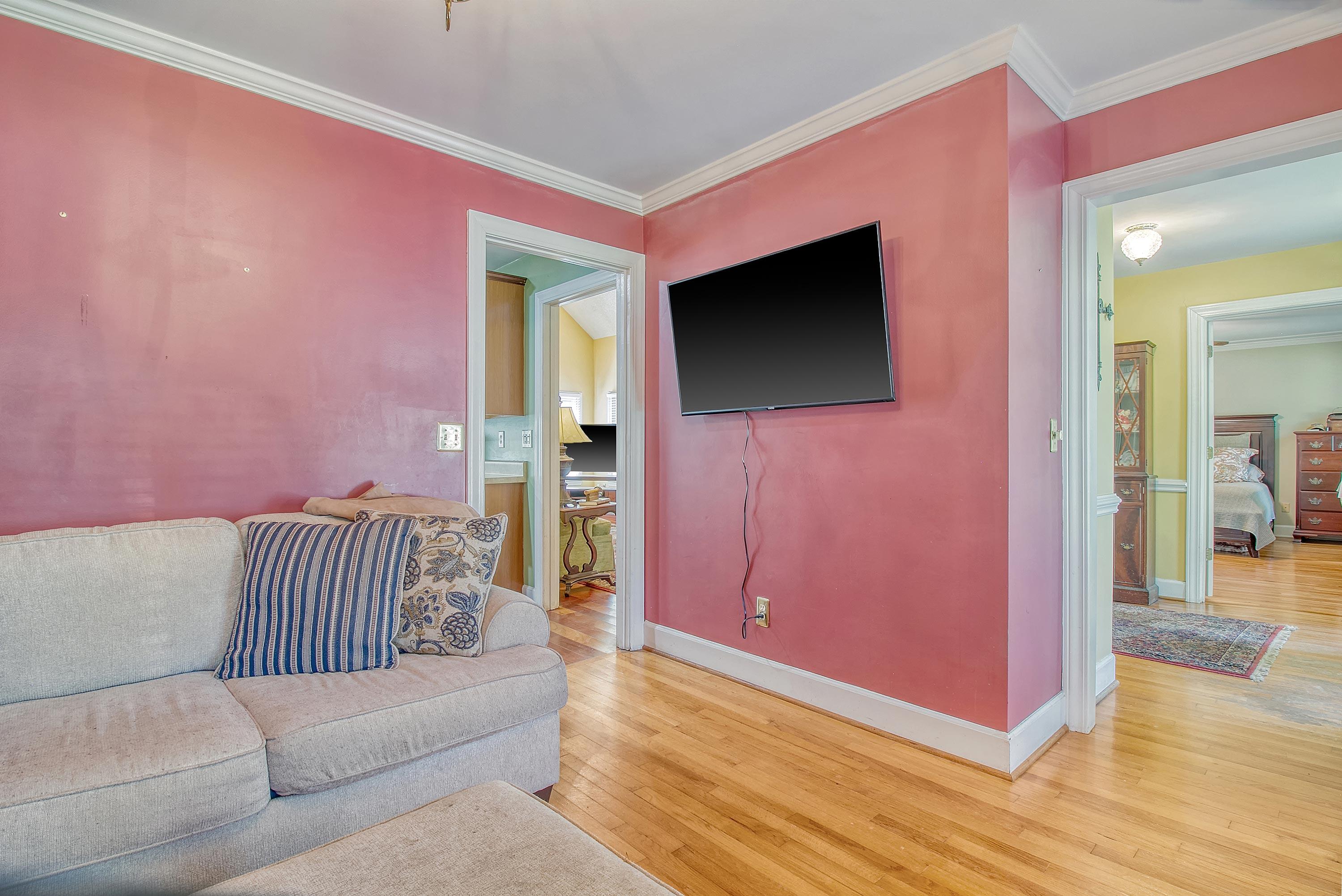 529 W Wimbledon Drive