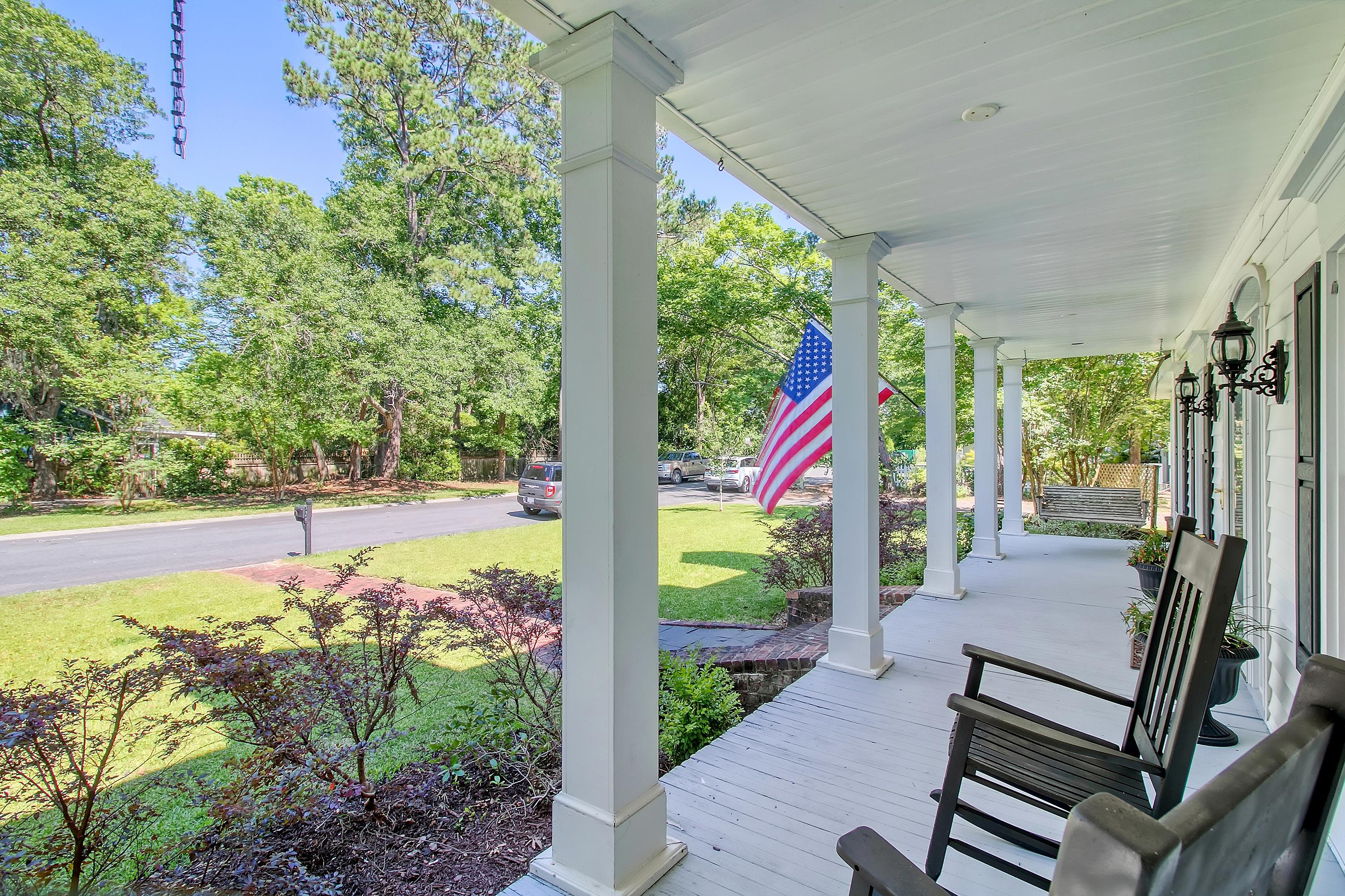 529 W Wimbledon Drive