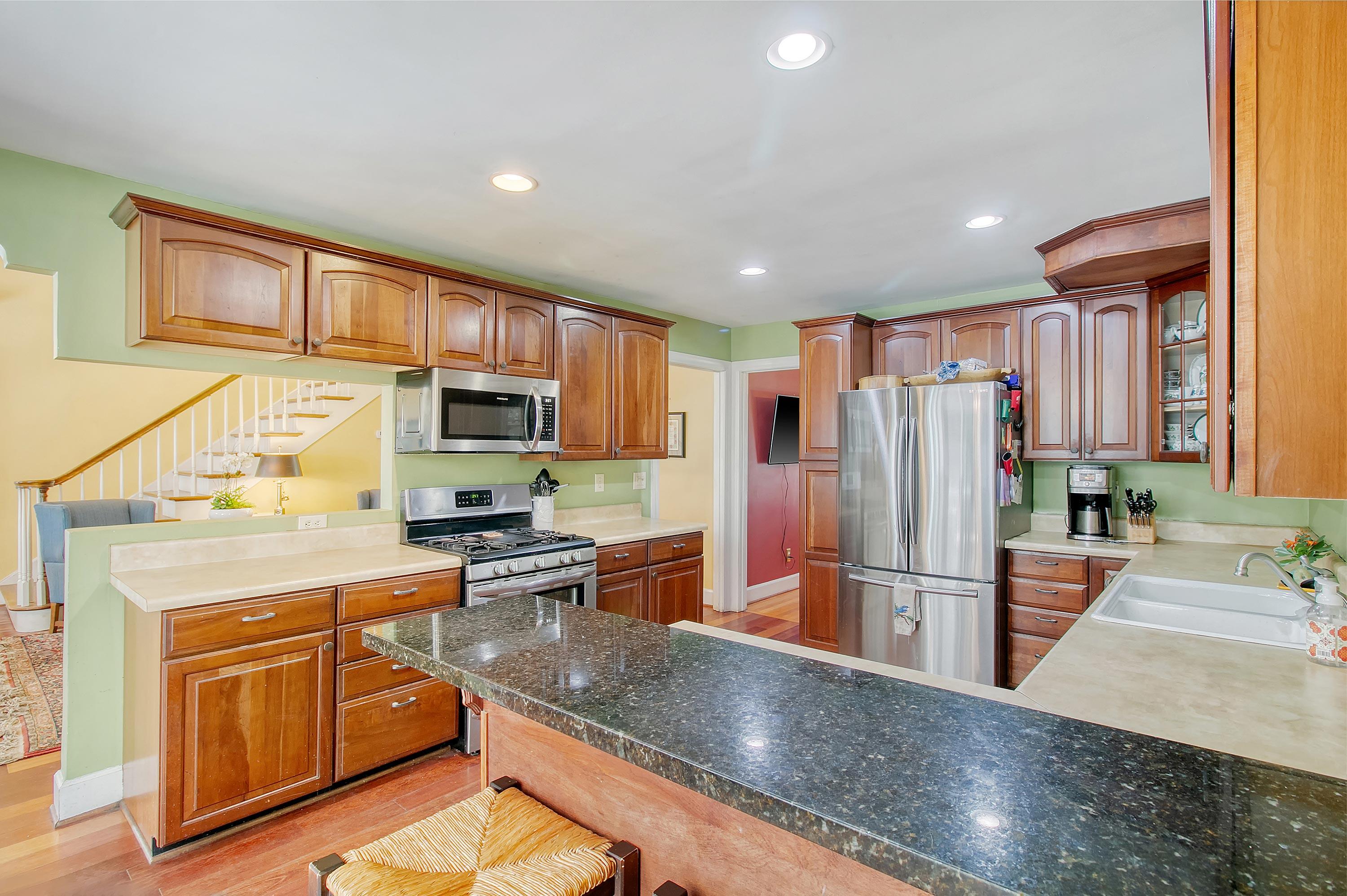 529 W Wimbledon Drive