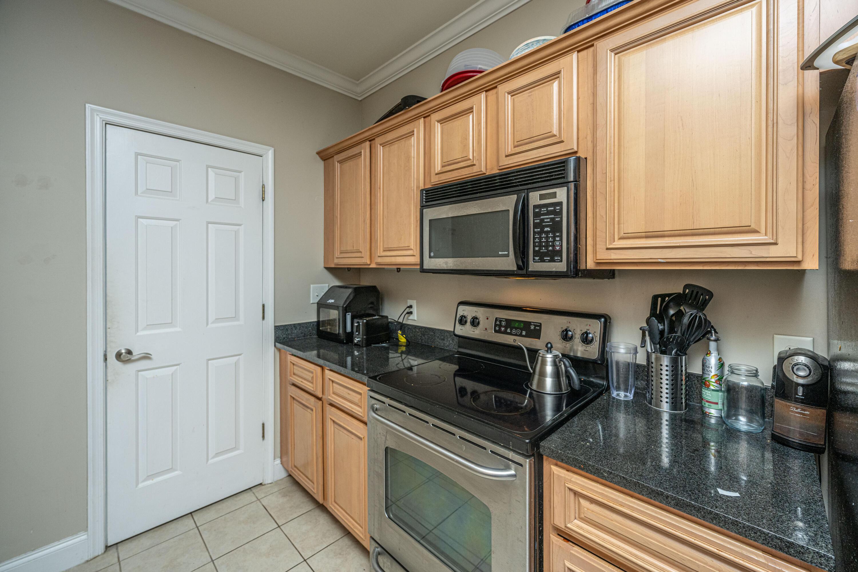 1984 Folly Road # B304