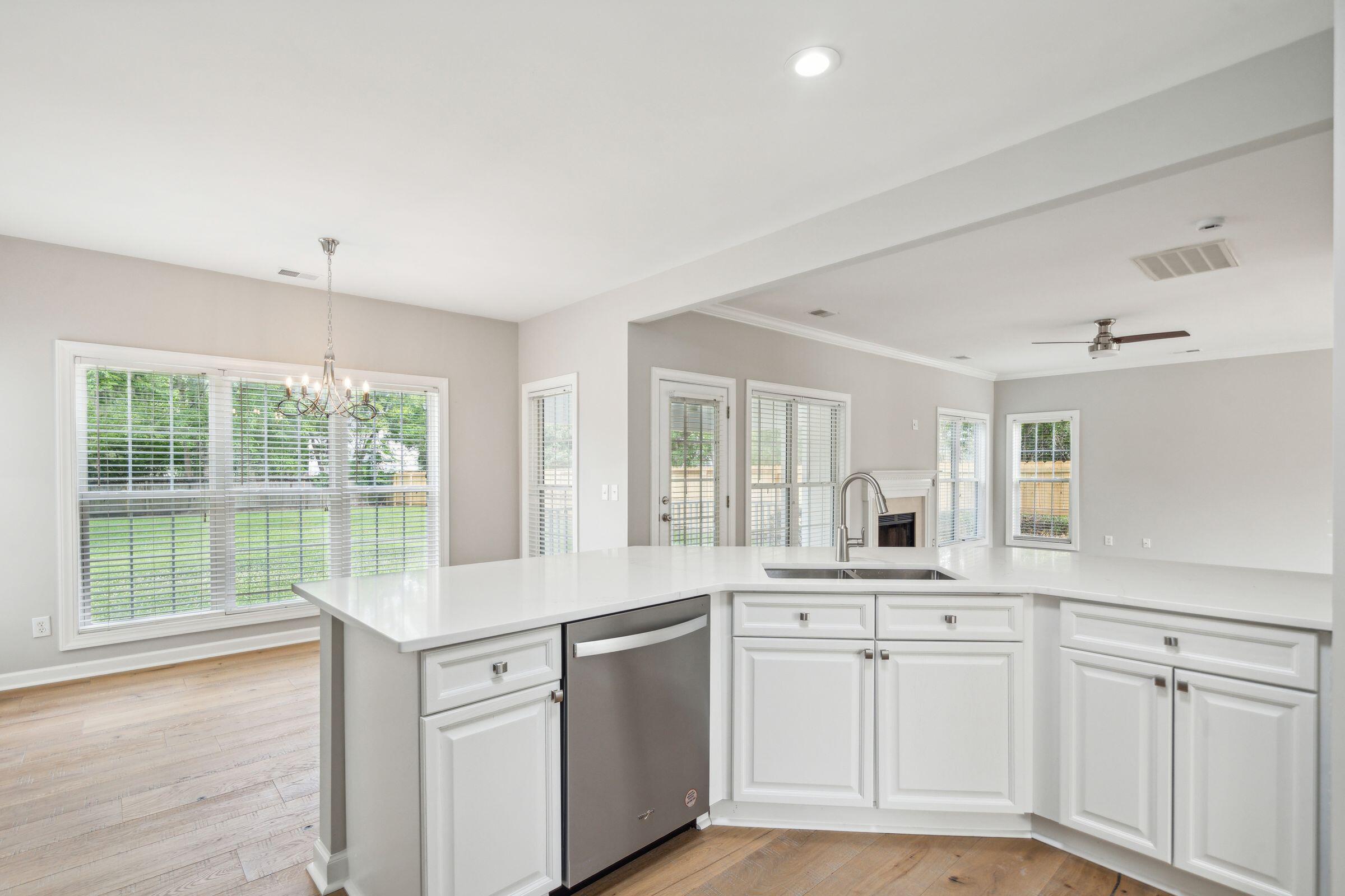 168 Shadowmoss Parkway