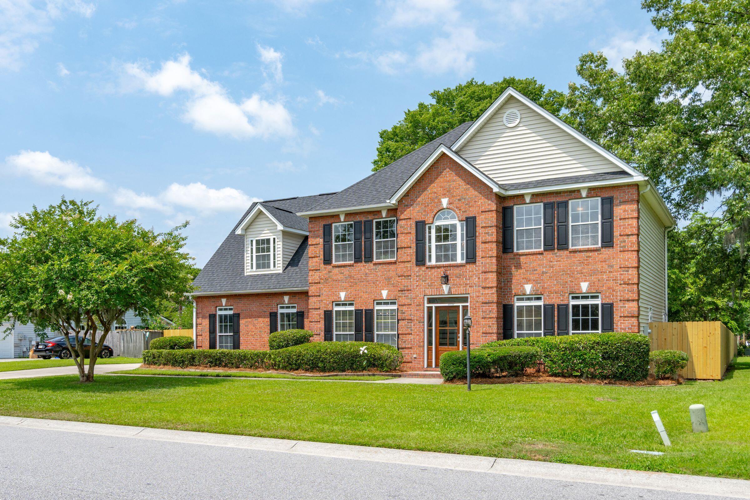 168 Shadowmoss Parkway