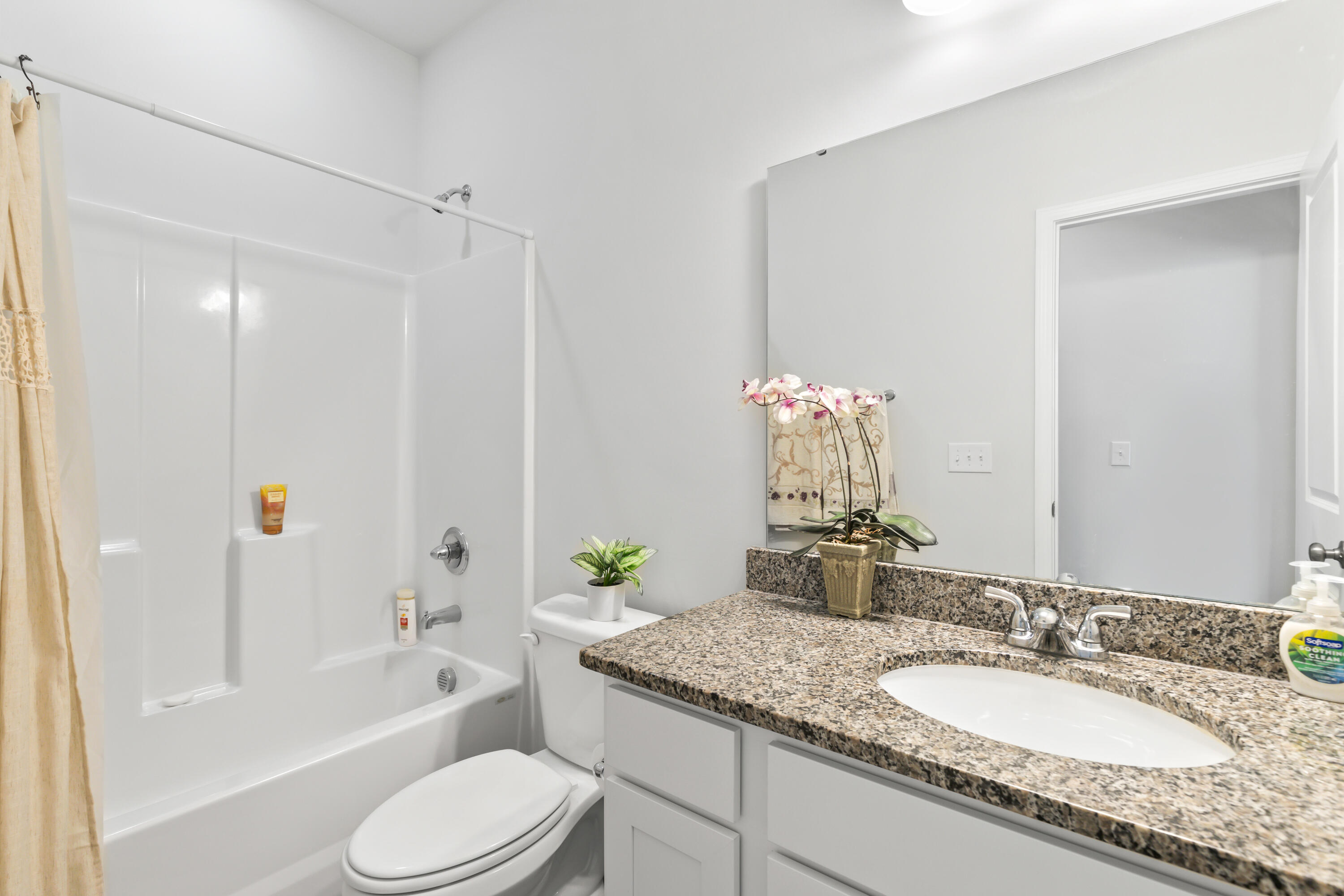 214 Clydesdale Circle