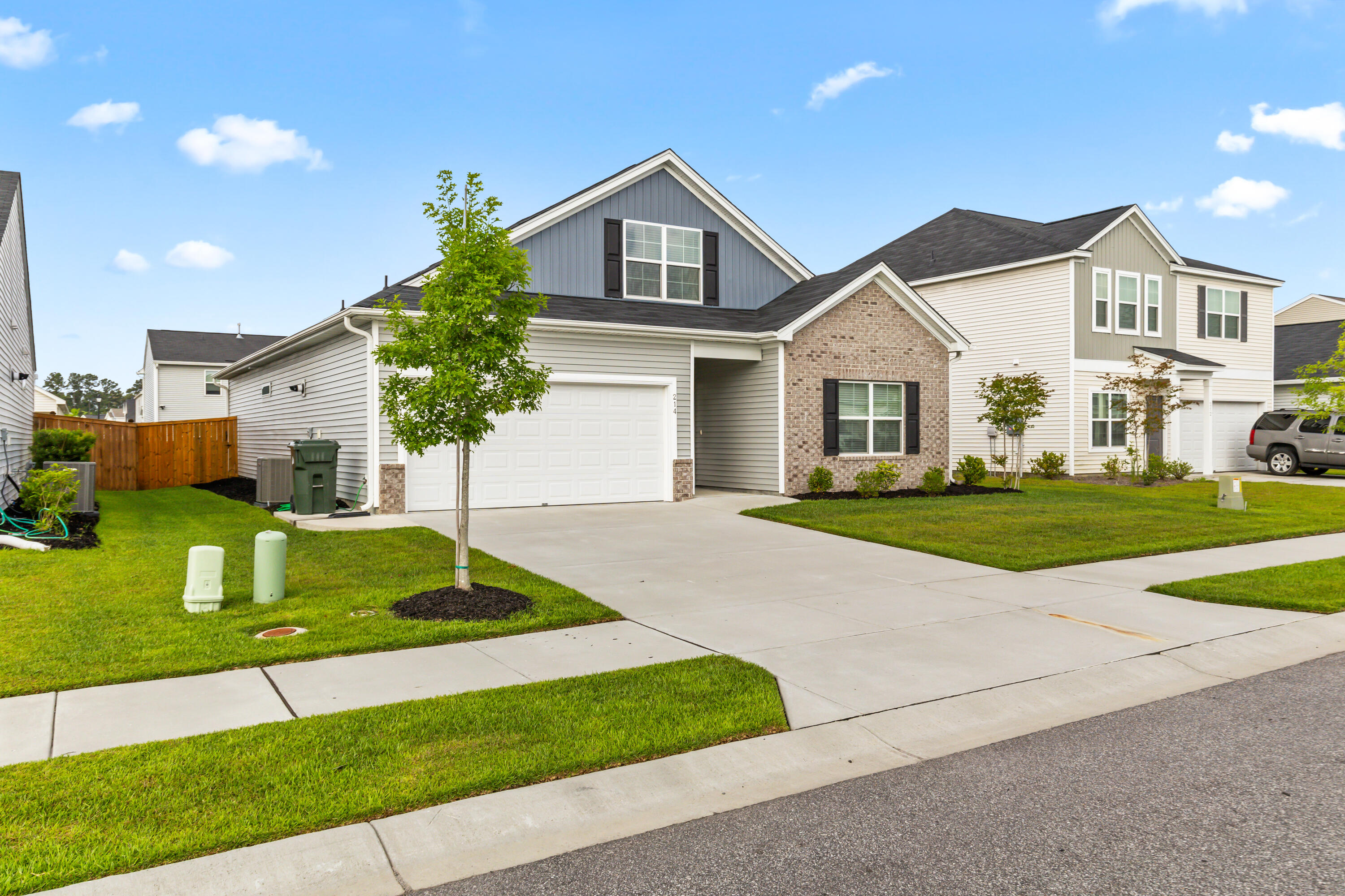 214 Clydesdale Circle