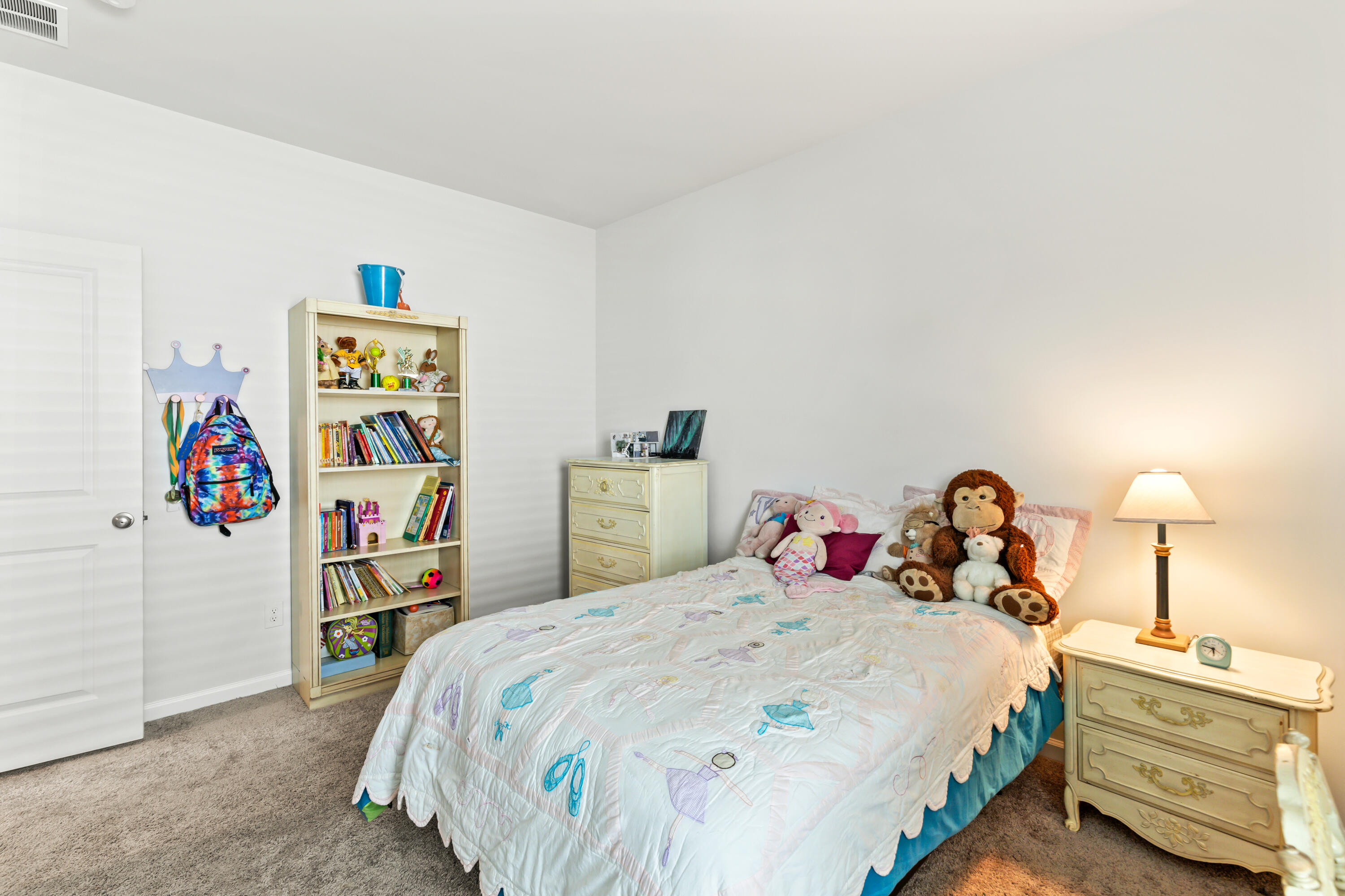 214 Clydesdale Circle